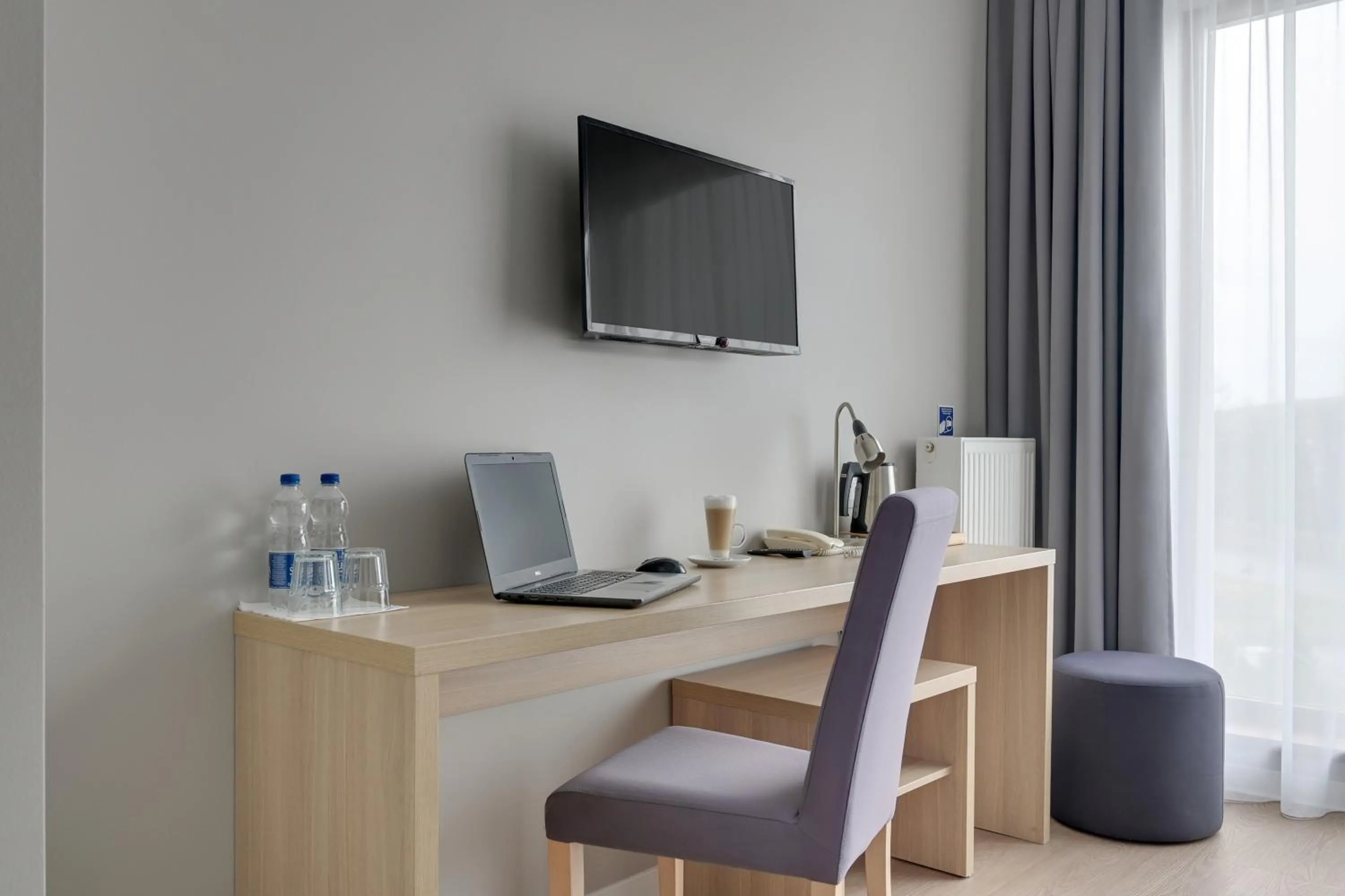 TV and multimedia in Hotel Zatoka