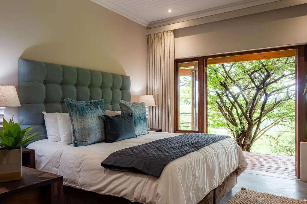 Bed in Hilton Bush Lodge & Function Venue