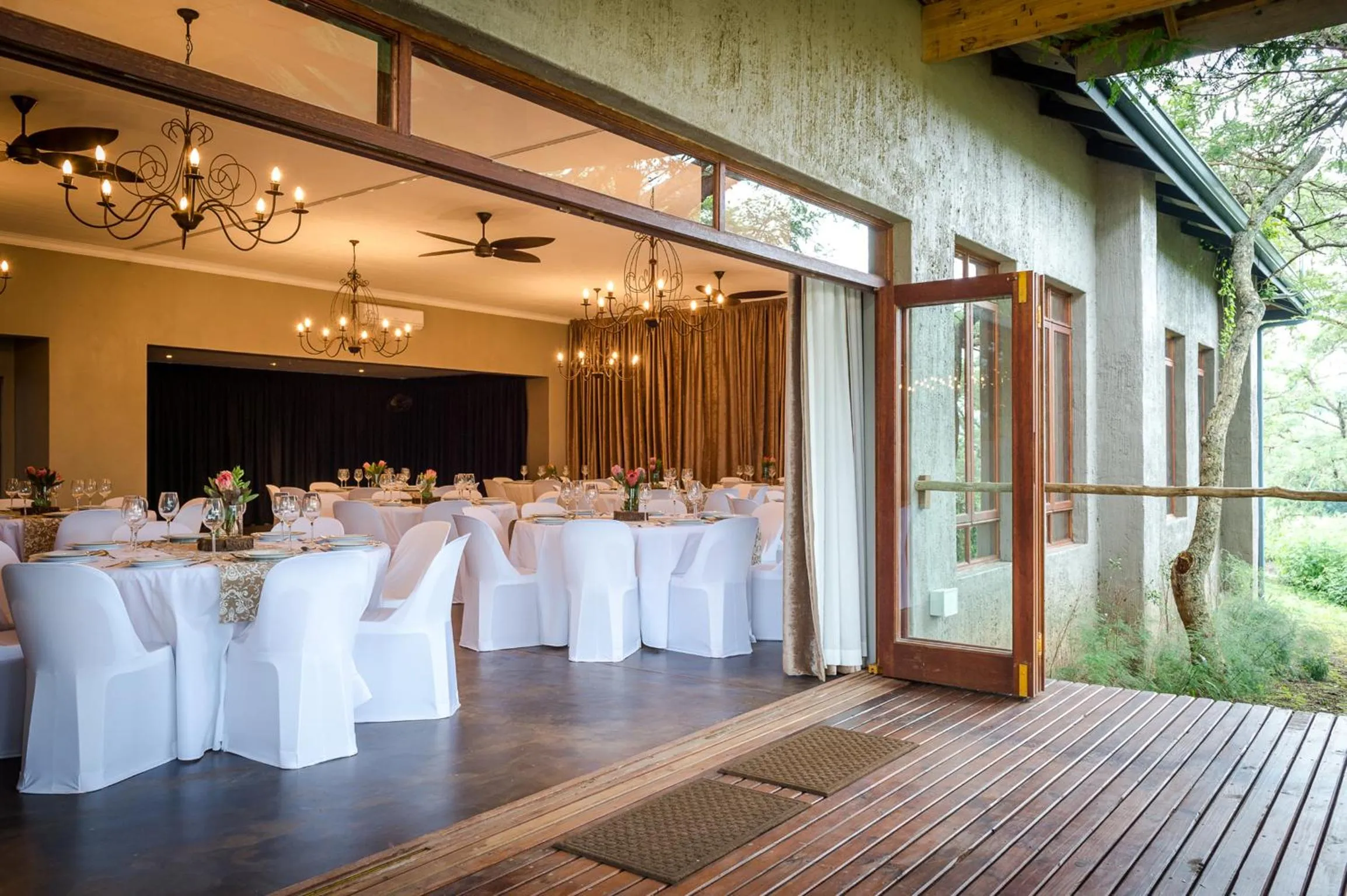 Banquet/Function facilities in Hilton Bush Lodge & Function Venue