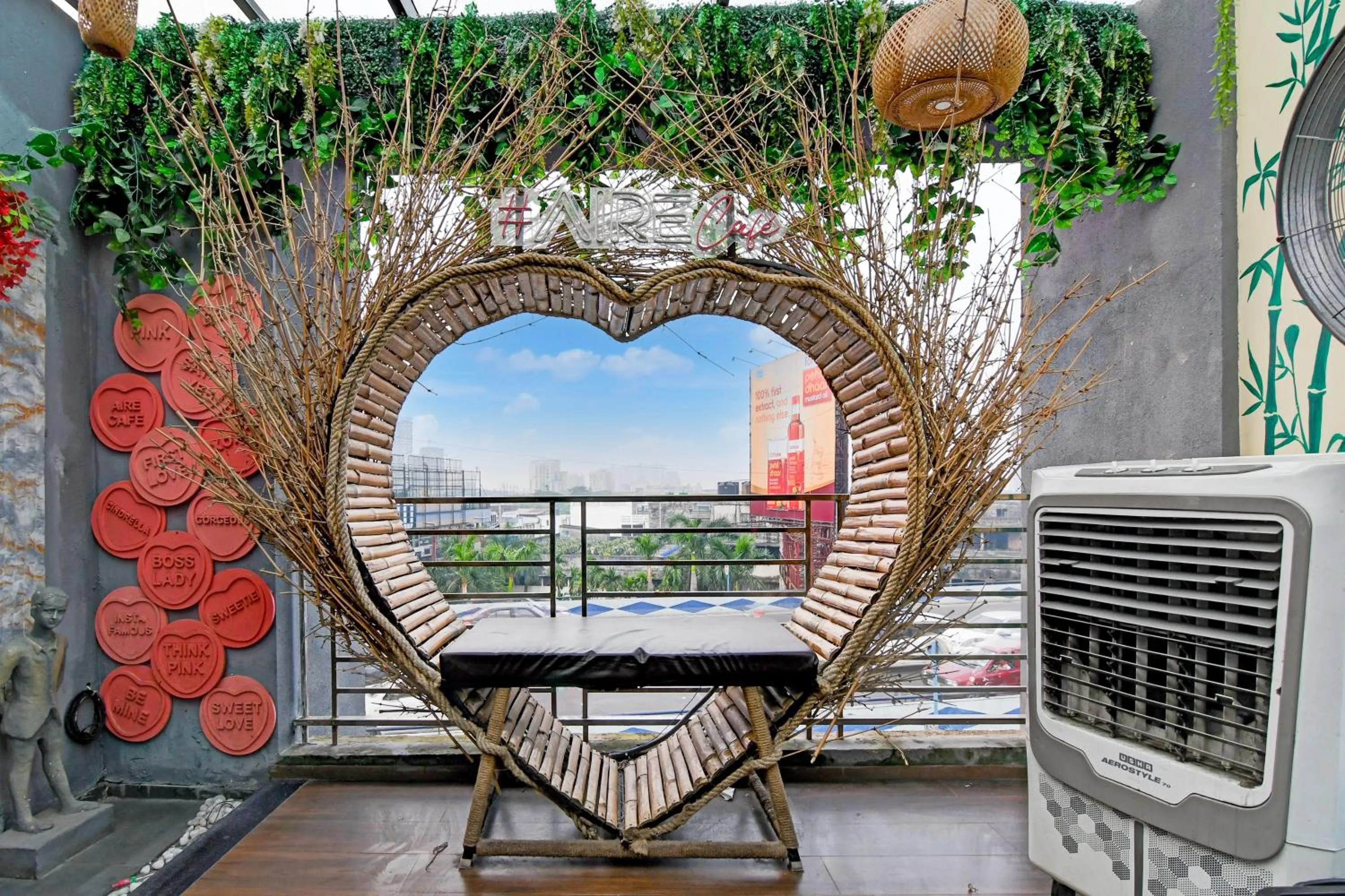 View (from property/room) in Hotel Brill View 500m From ITC Royal Kolkata