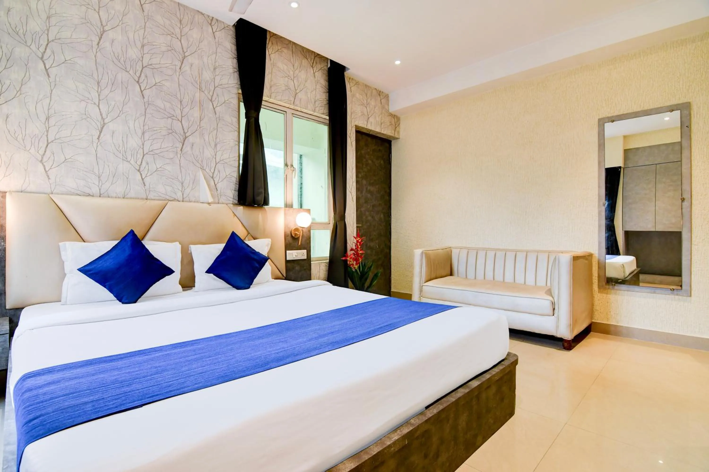 Bed in Hotel Brill View 500m From ITC Royal Kolkata