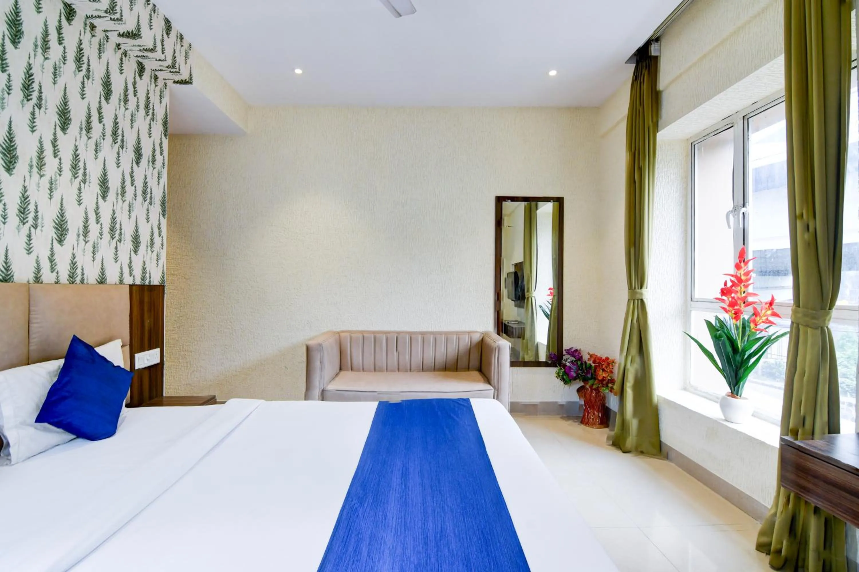 Bed in Hotel Brill View 500m From ITC Royal Kolkata