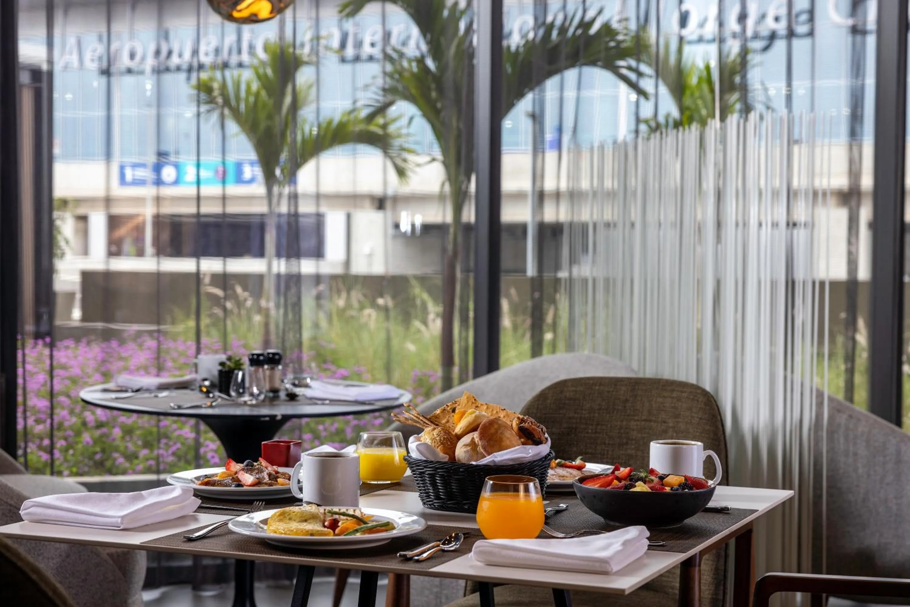 Breakfast in Wyndham Grand Costa Del Sol Lima Airport