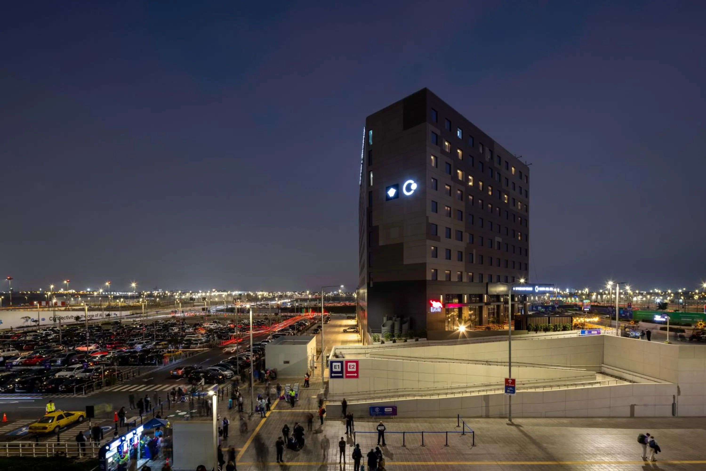 Property building in Wyndham Grand Costa Del Sol Lima Airport