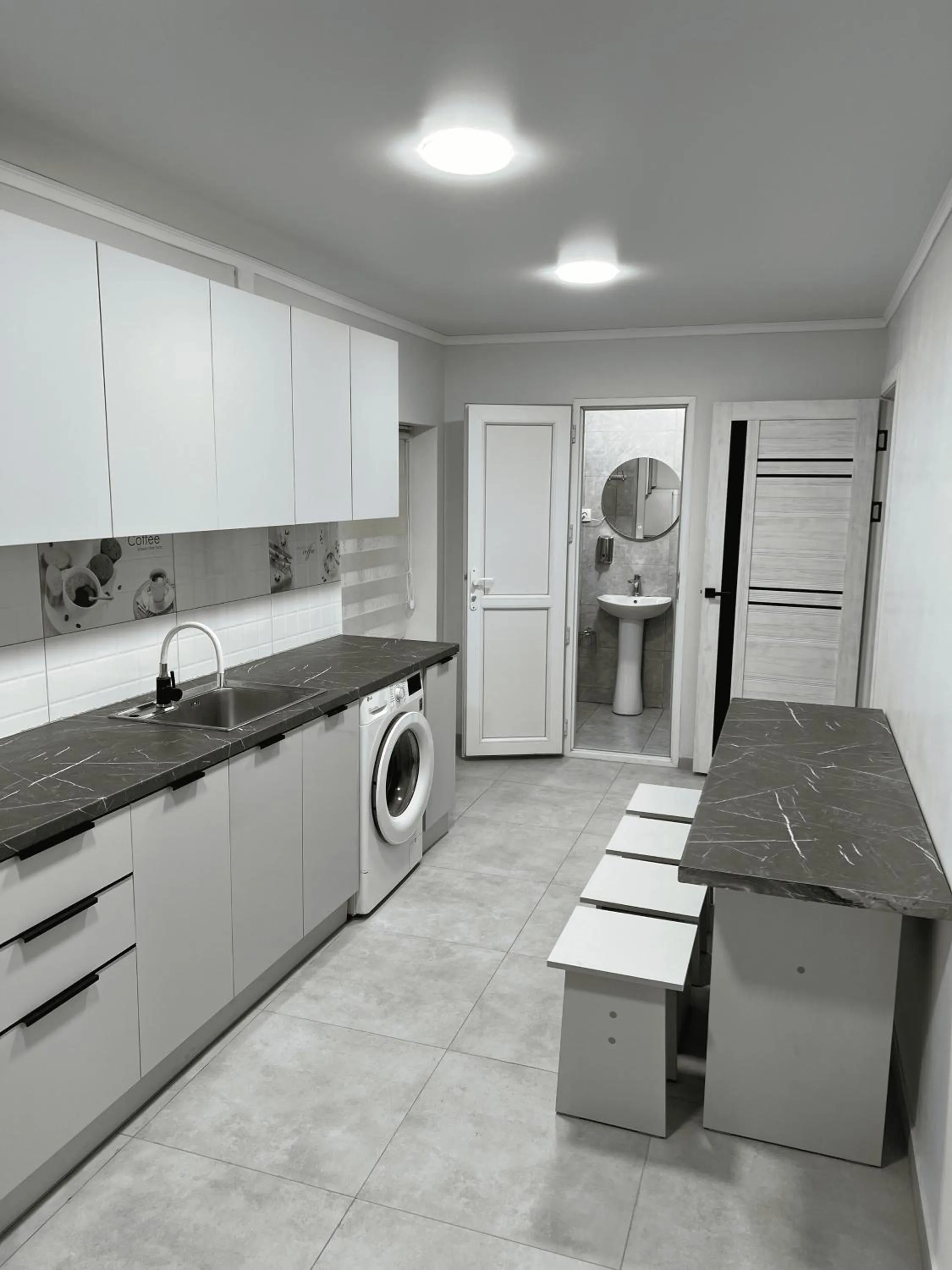 Kitchen or kitchenette in Apple Hostel Bishkek