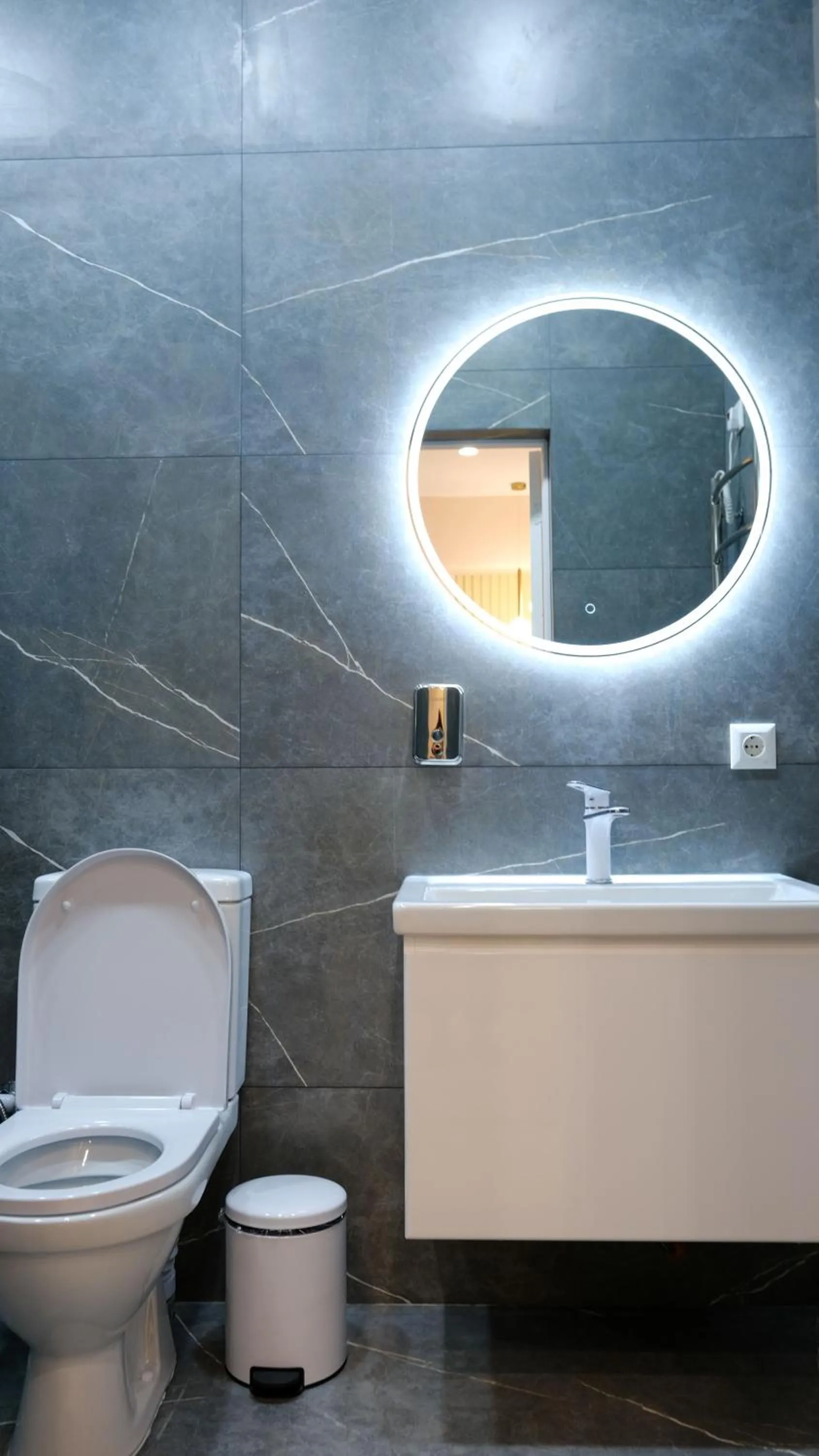 Toilet in Apple Hostel Bishkek