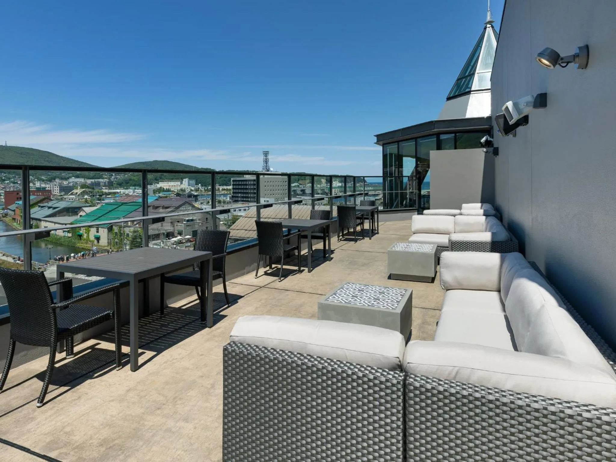 Lounge or bar in Granbell Hotel Otaru