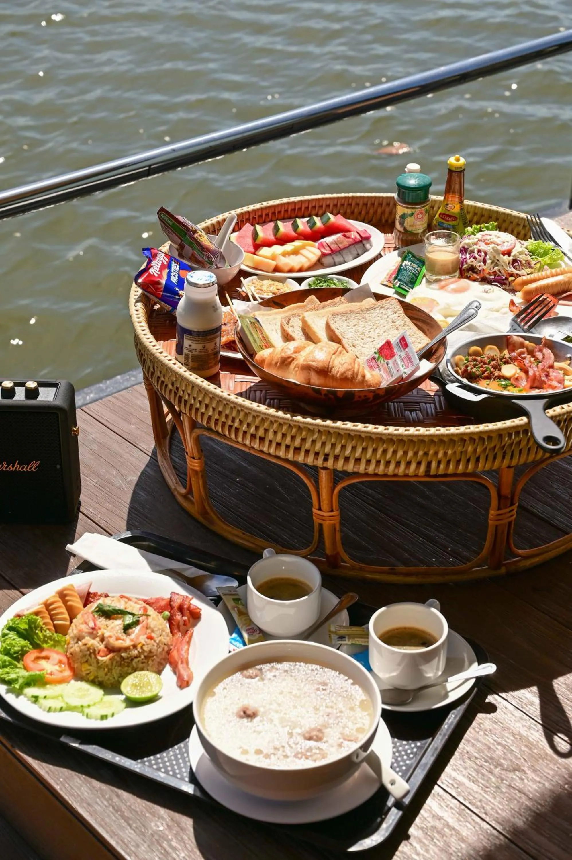 Breakfast in Blueskyraft resort