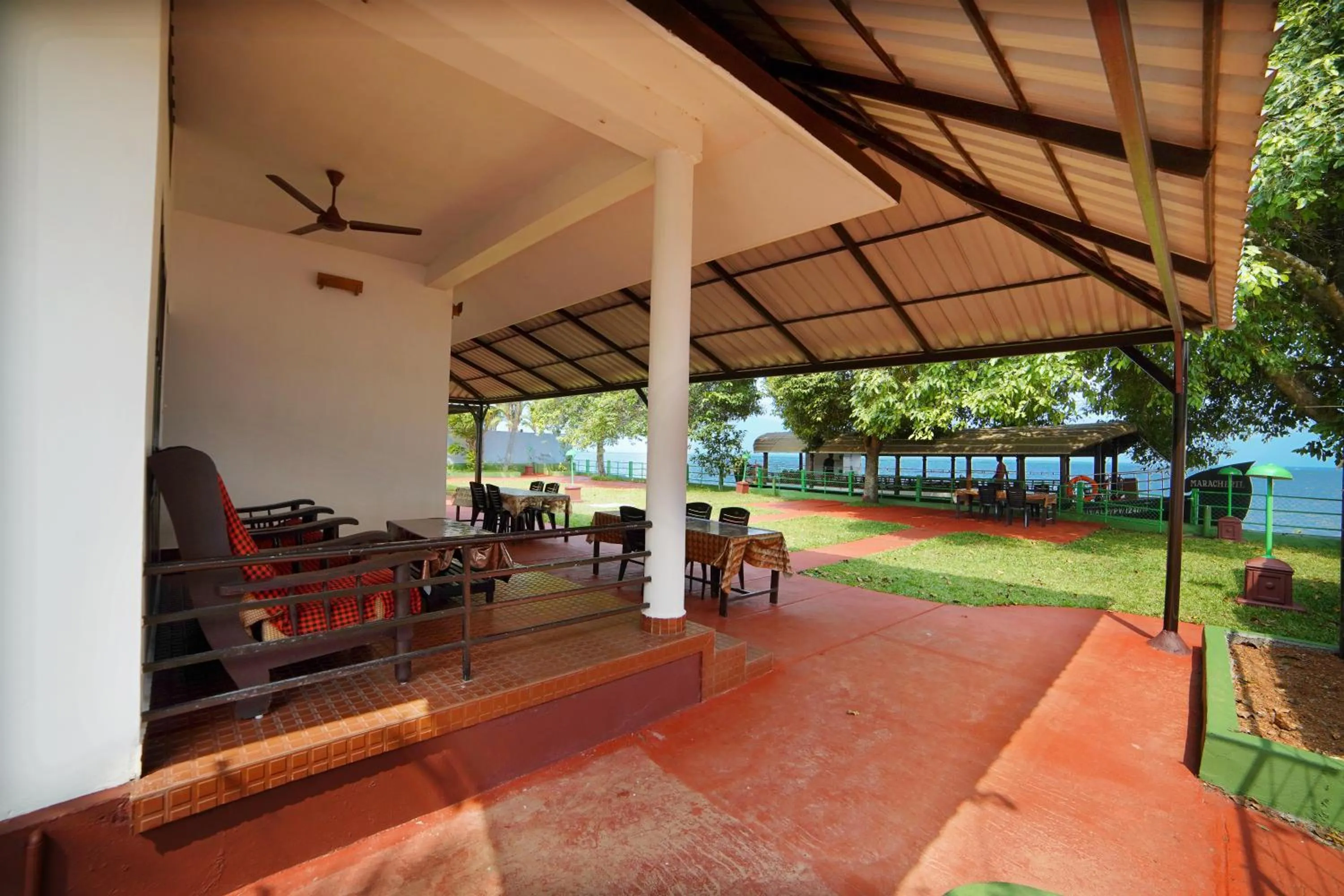 Patio in ILLIKKALAM Lakeside Cottages Kumarakom Kerala