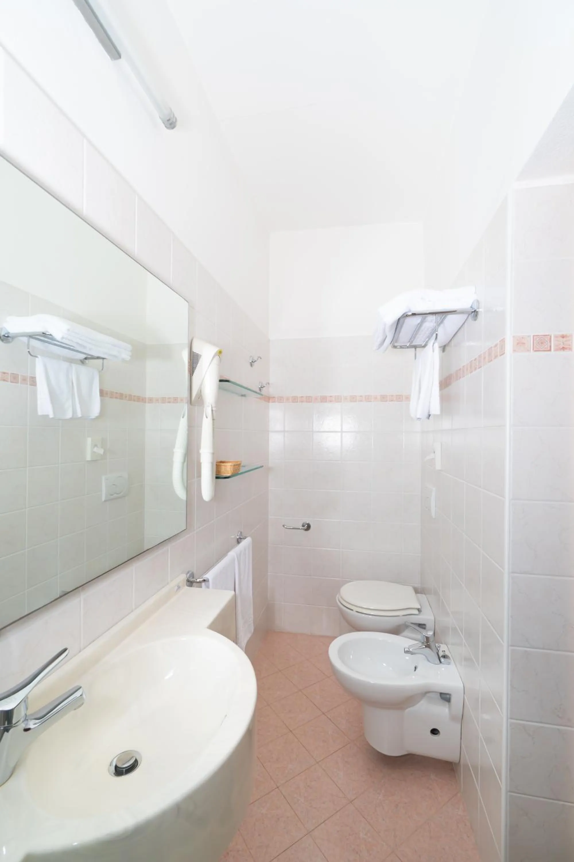 Bathroom in Hotel Sampaoli