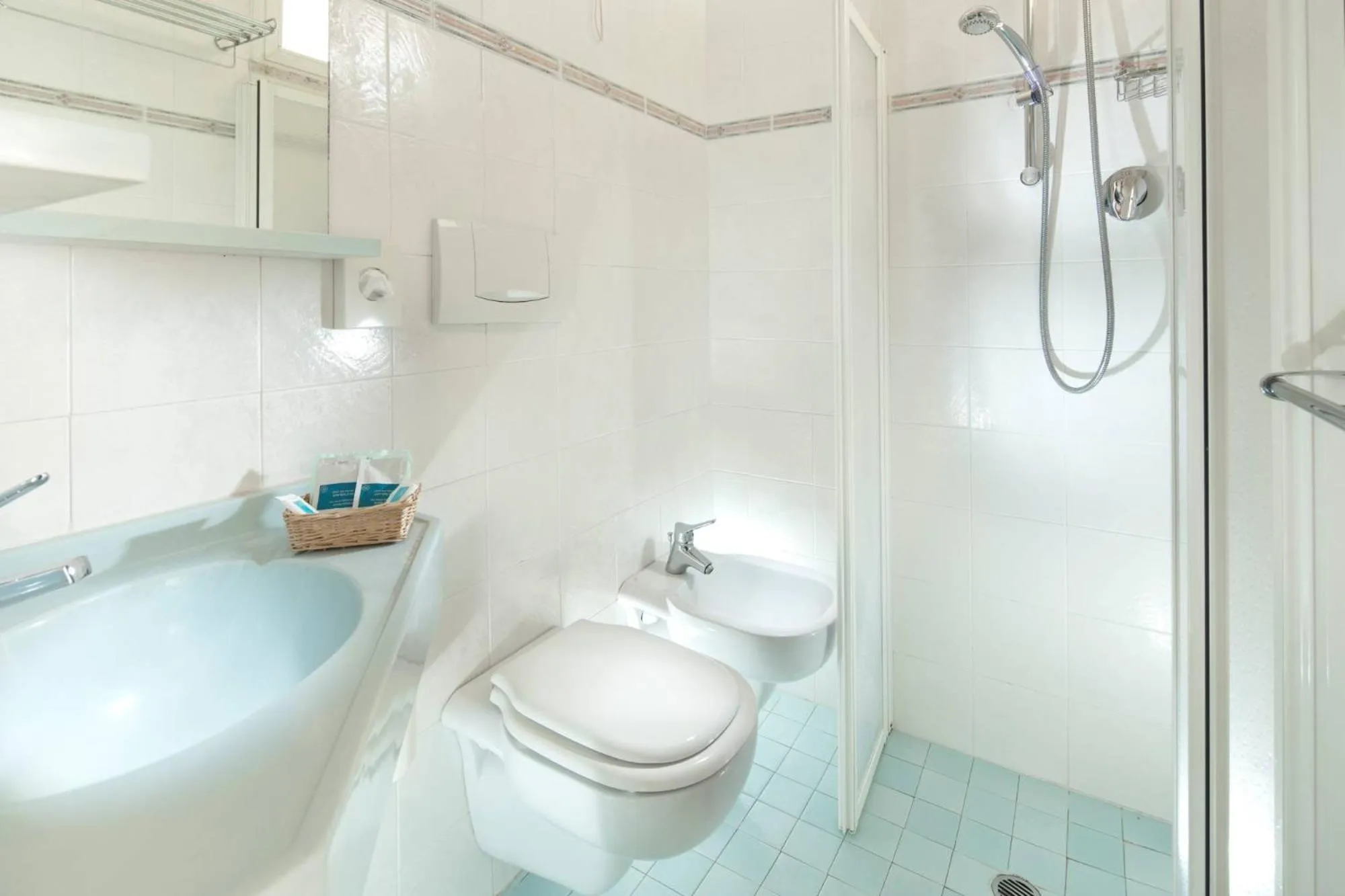 Bathroom in Hotel Sampaoli