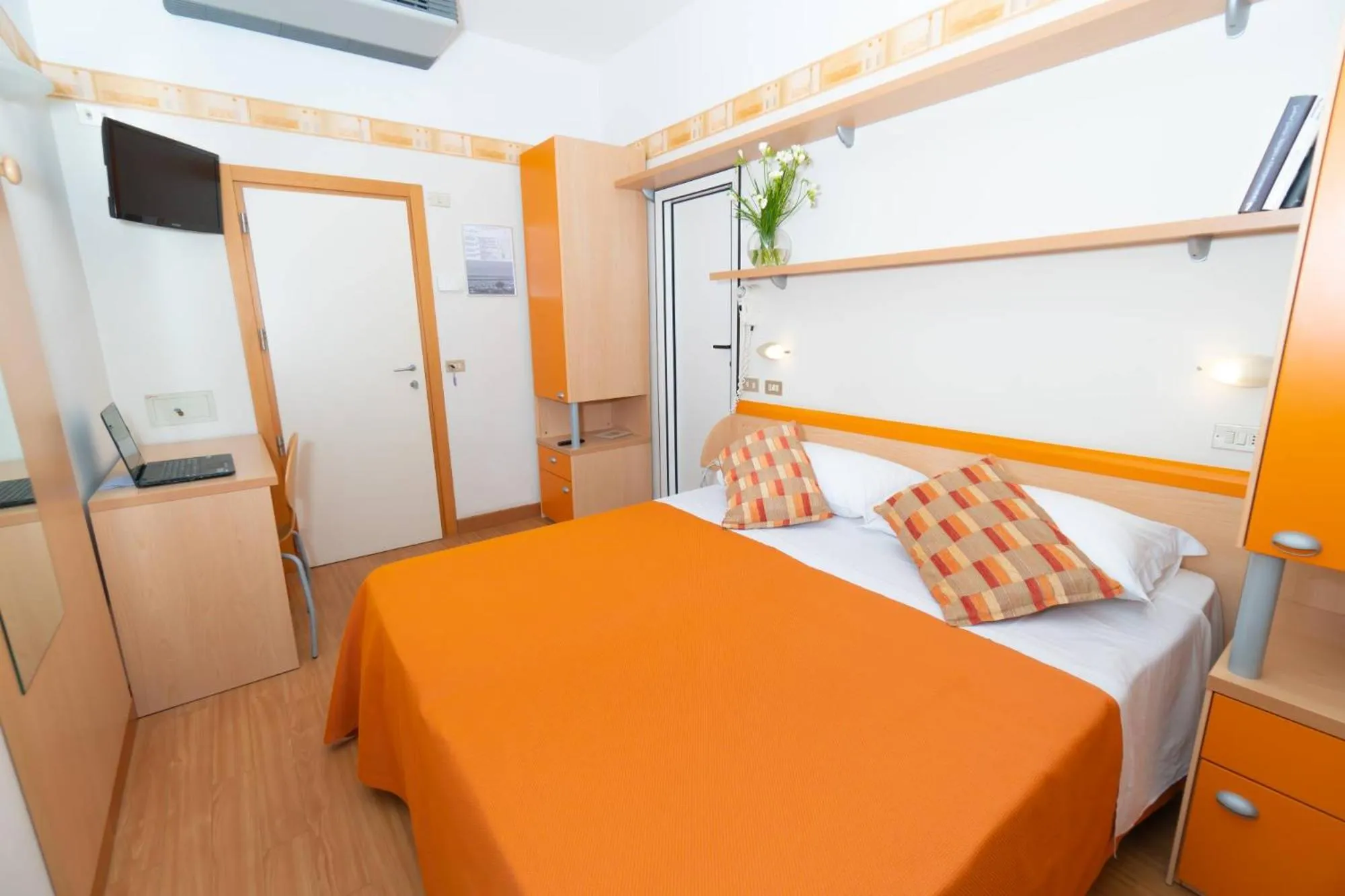 Bed in Hotel Sampaoli