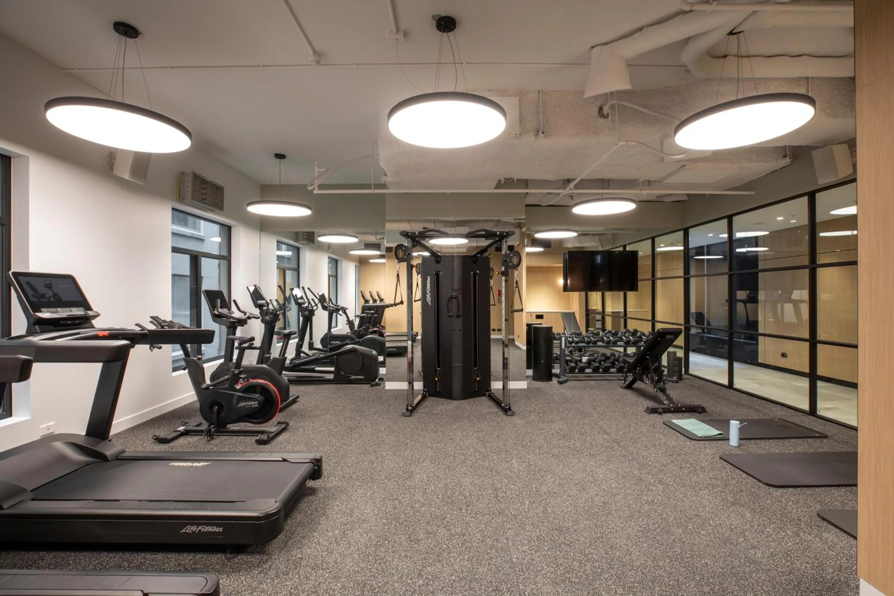 Fitness centre/facilities in Holiday Inn Melbourne Bourke Street Mall by IHG