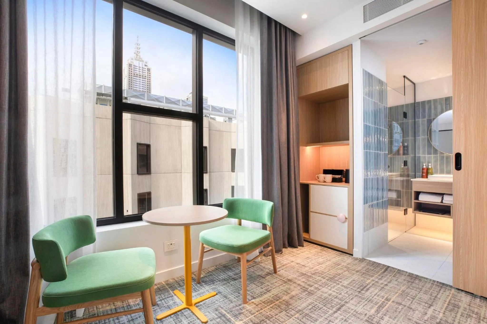 Photo of the whole room in Holiday Inn Melbourne Bourke Street Mall by IHG