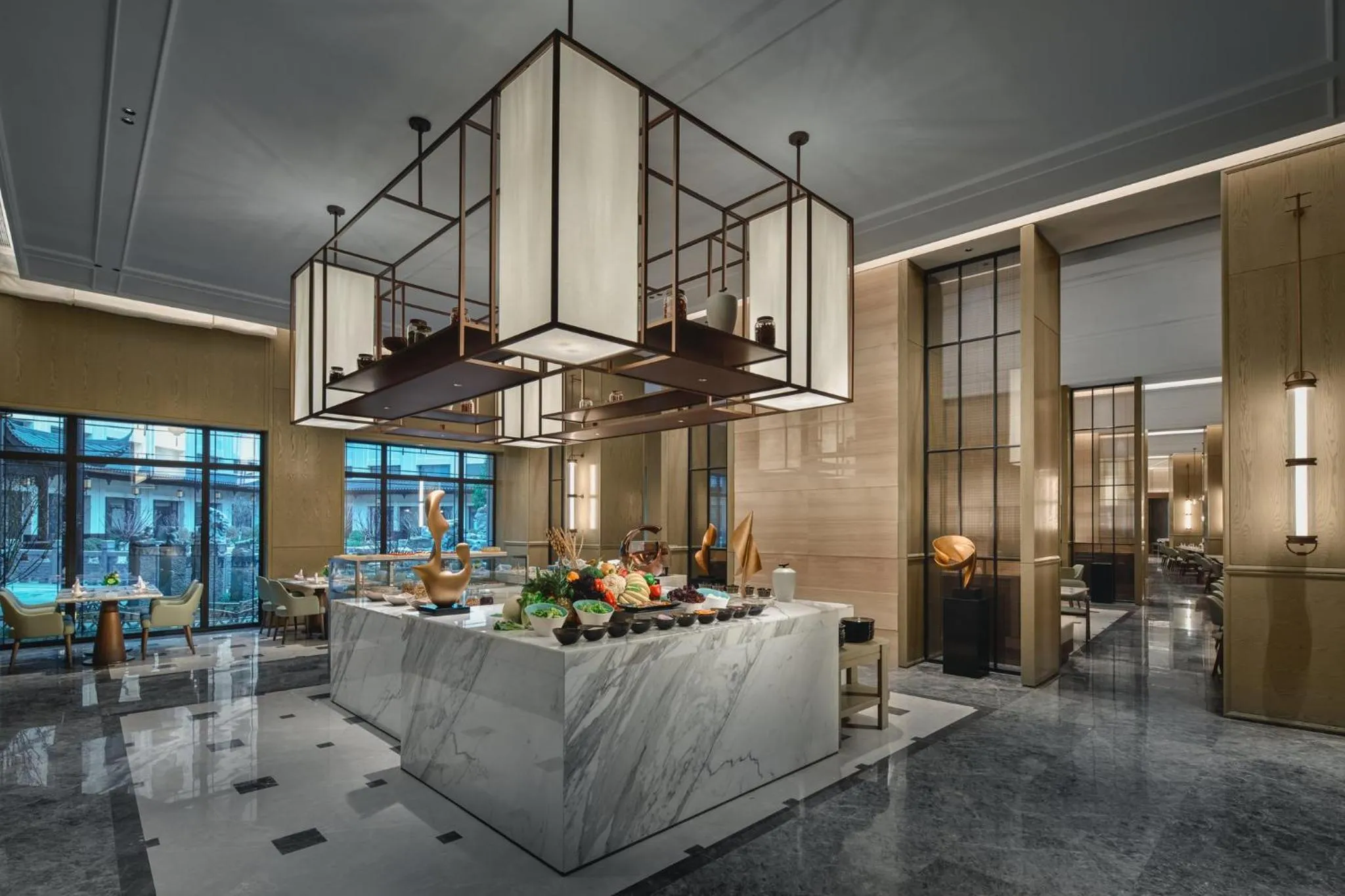 Restaurant/places to eat in Holiday Inn Wuhan Tianhe Airport by IHG