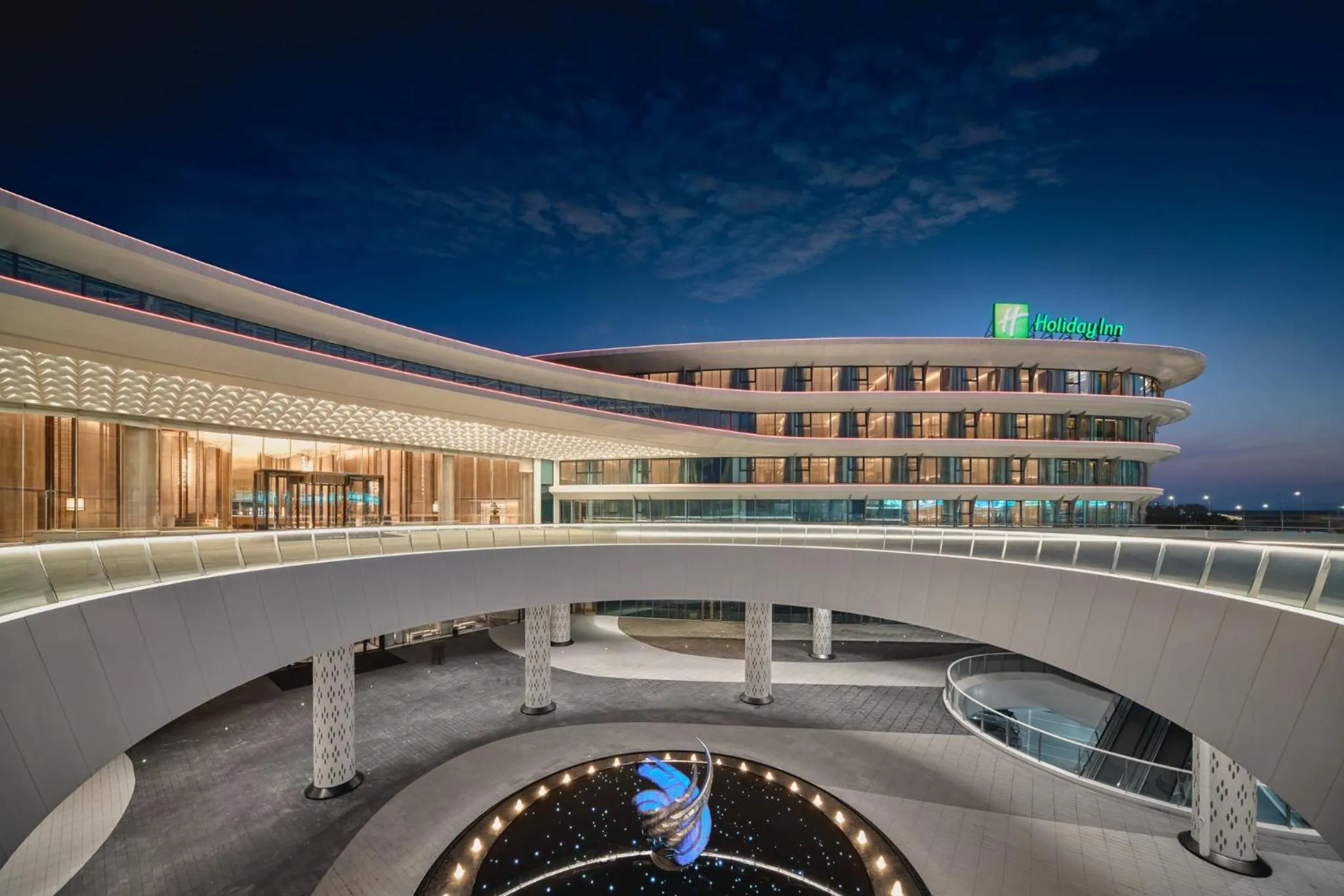 Property building in Holiday Inn Wuhan Tianhe Airport by IHG