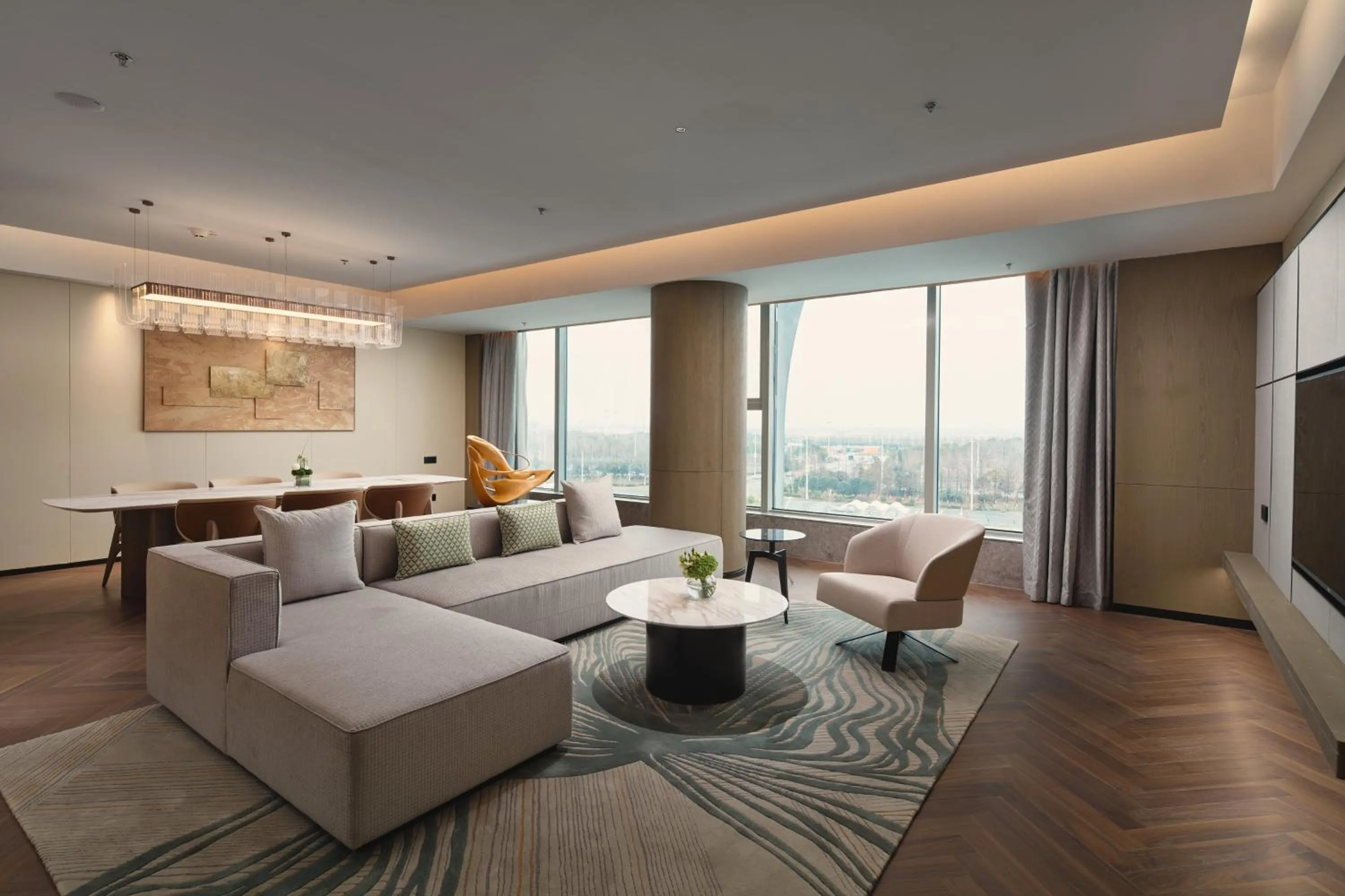 Photo of the whole room in Holiday Inn Wuhan Tianhe Airport by IHG