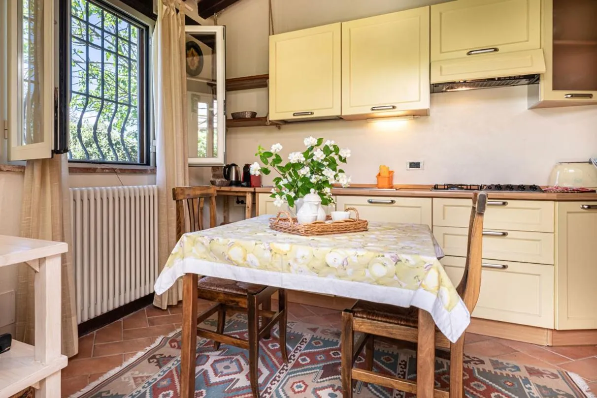 Kitchen or kitchenette in La Vittoria 10 – La Soglia della Val d’Orcia