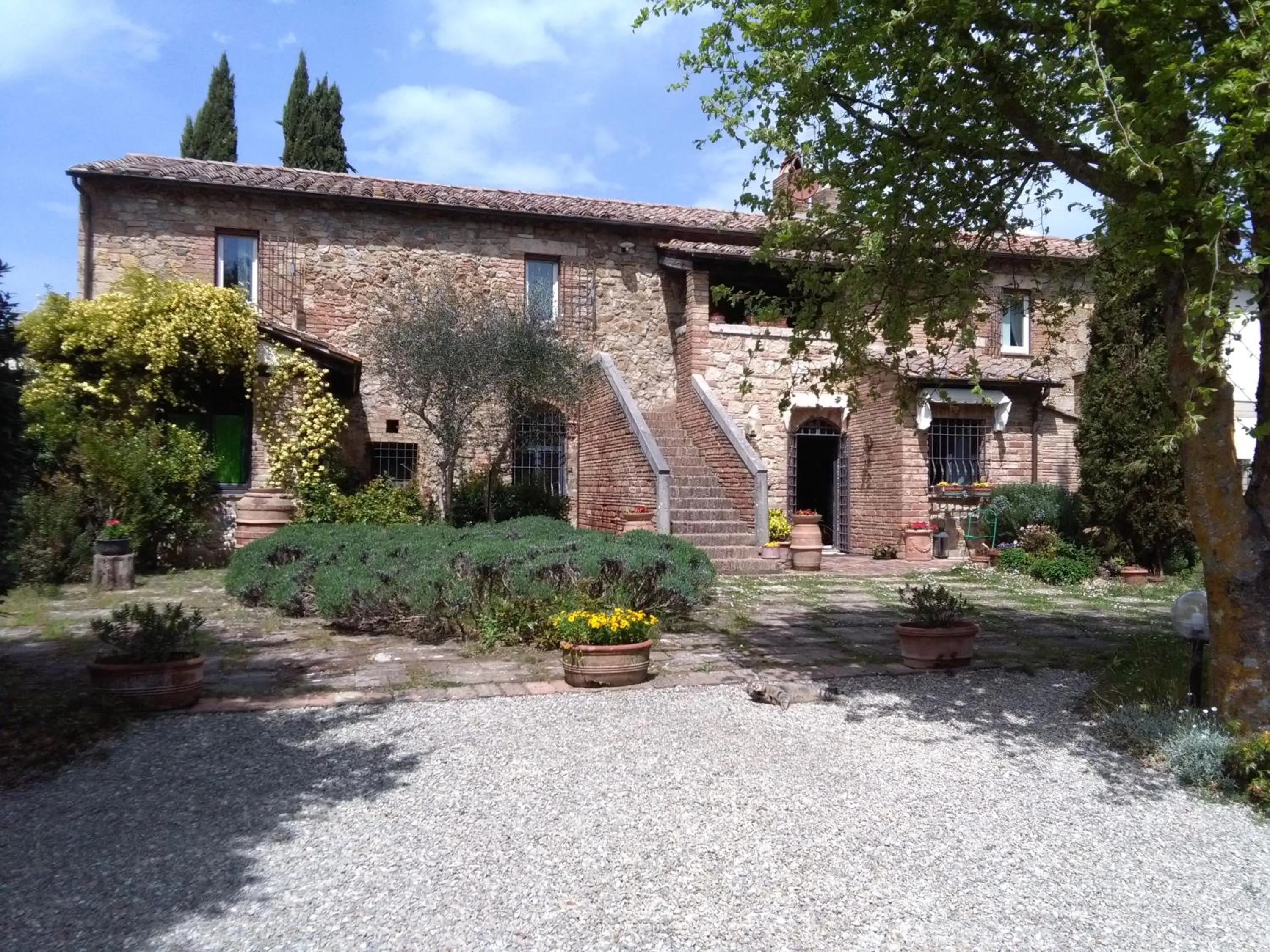 Facade/entrance in La Vittoria 10 – La Soglia della Val d’Orcia