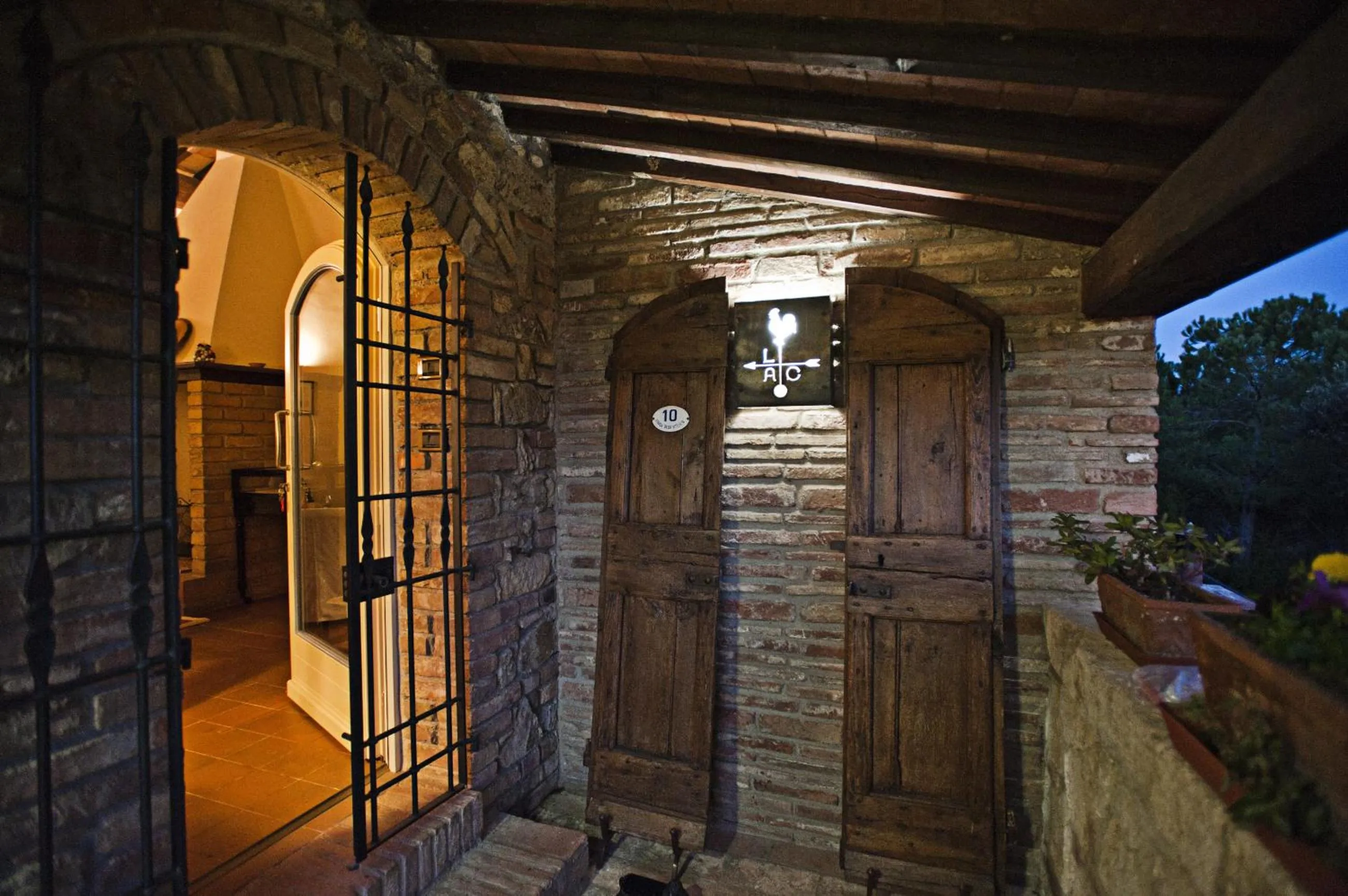 Patio in La Vittoria 10 – La Soglia della Val d’Orcia