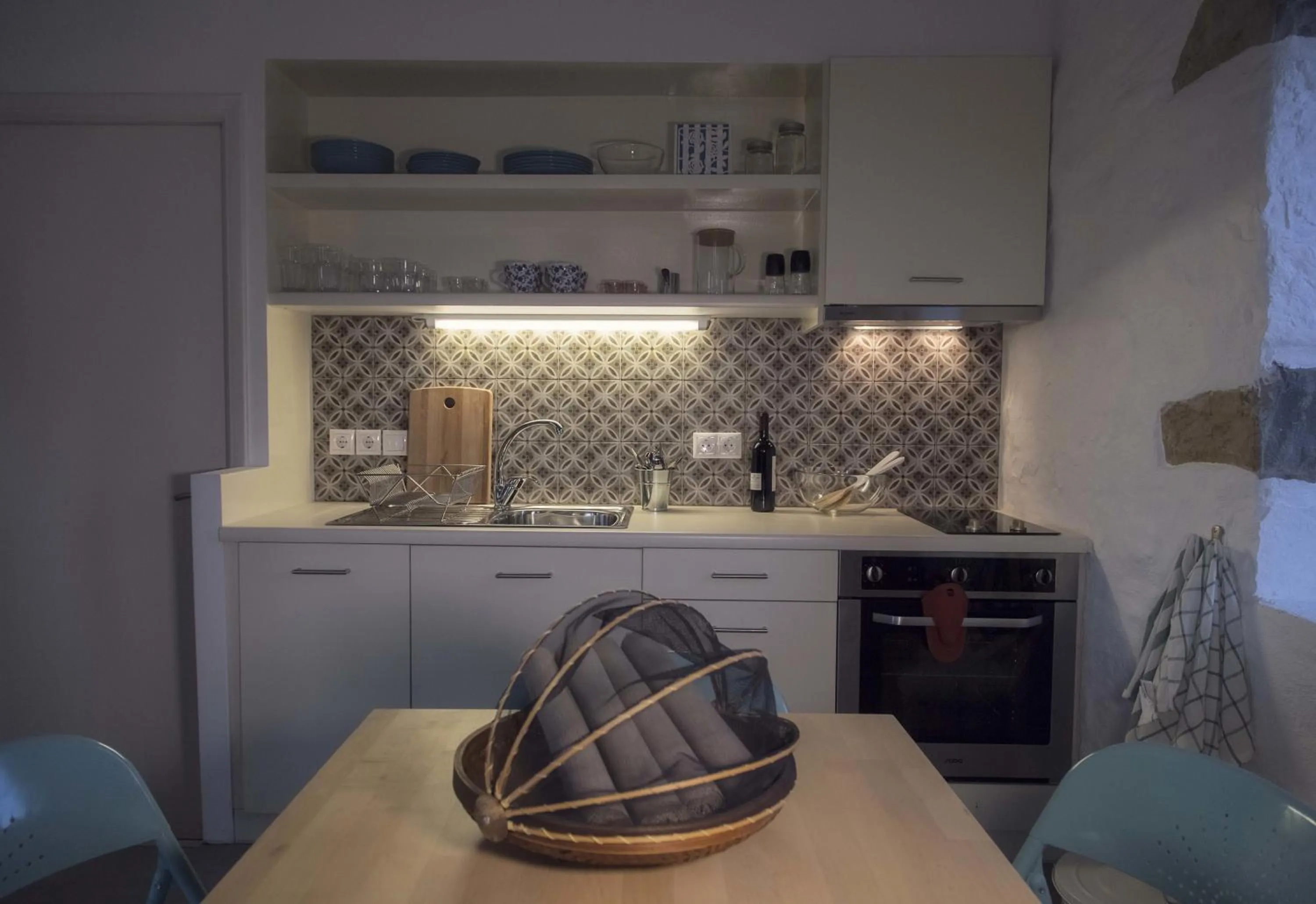 Kitchen or kitchenette in Afentiko Pigadi