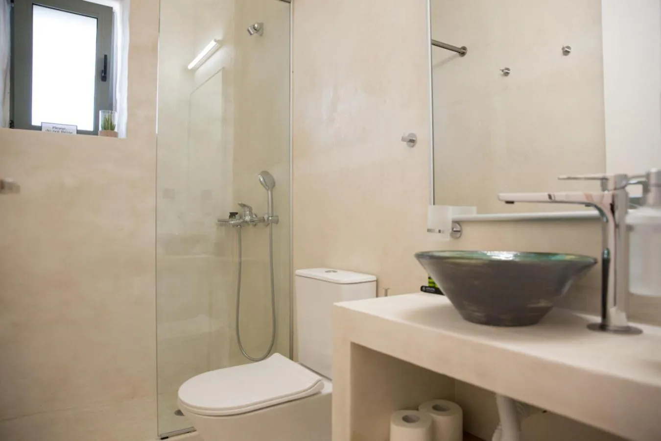 Shower in Afentiko Pigadi