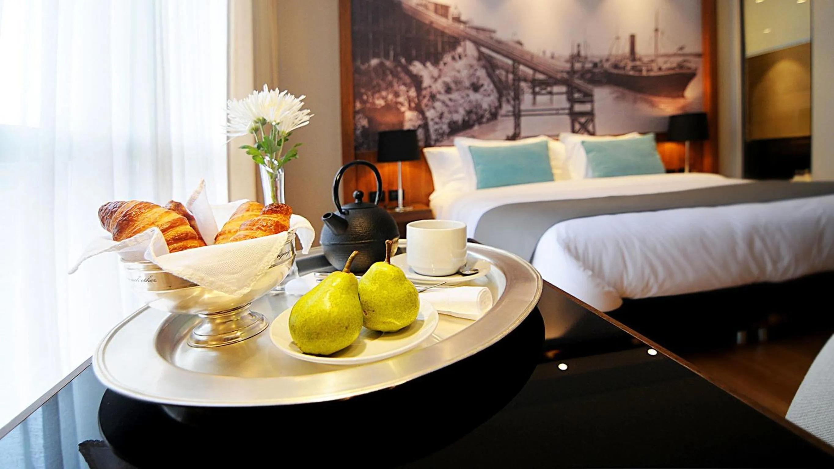 Photo of the whole room, Bed in Puerto Norte Design Hotel