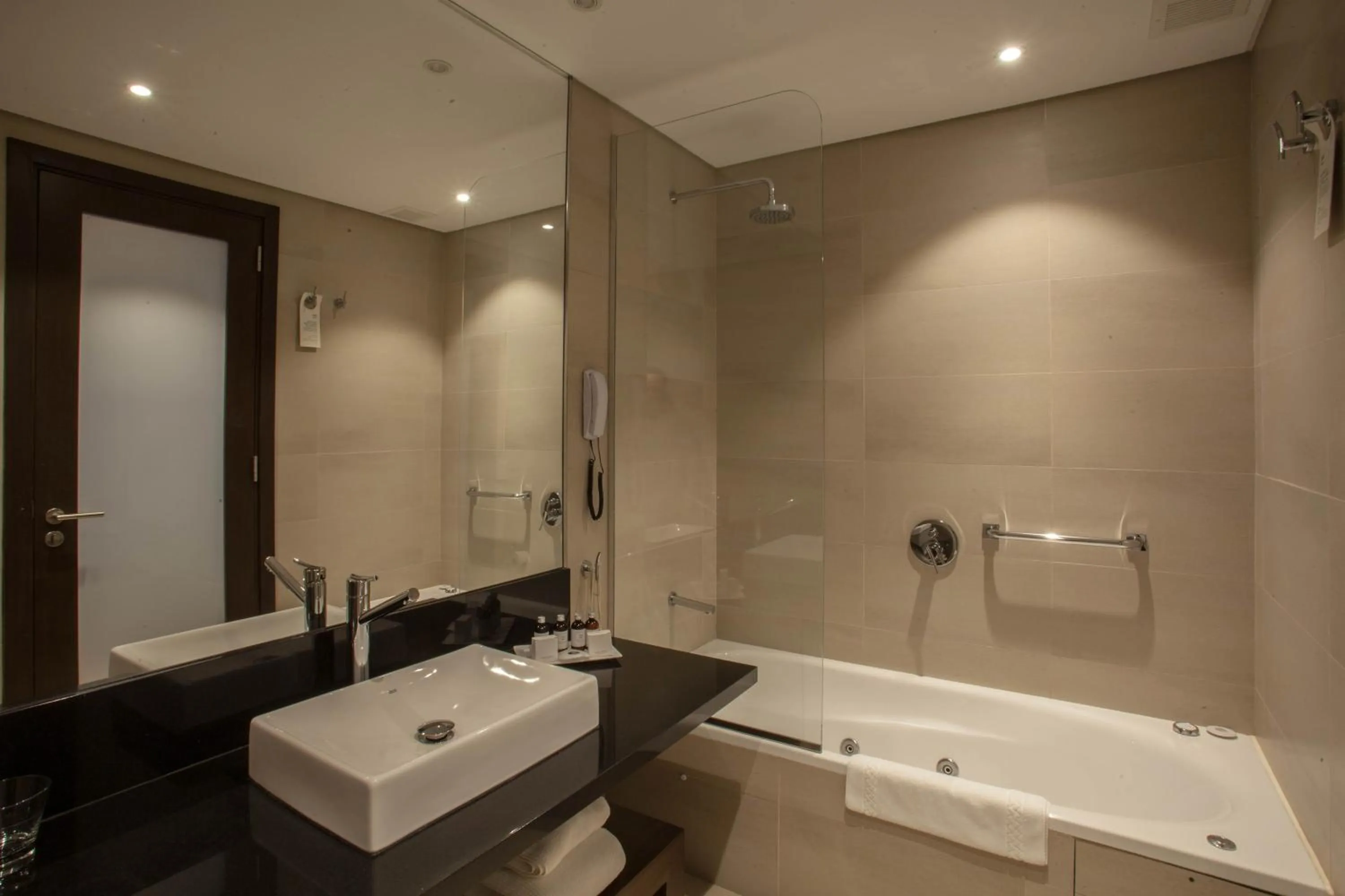 Bathroom in Puerto Norte Design Hotel