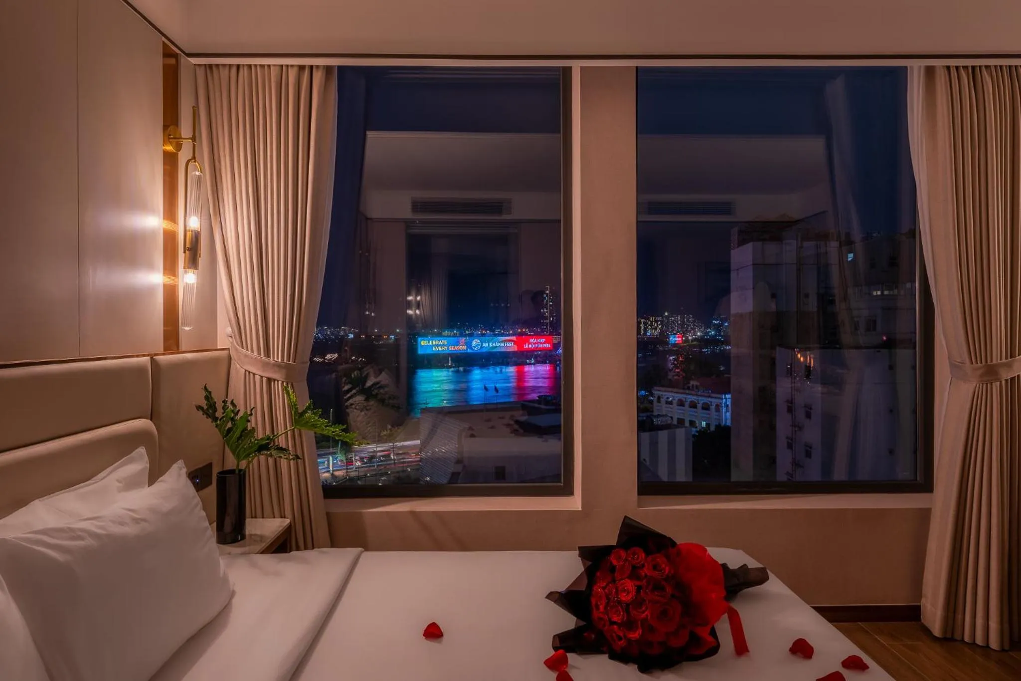 View (from property/room), Bed in Adora Mira Riverside