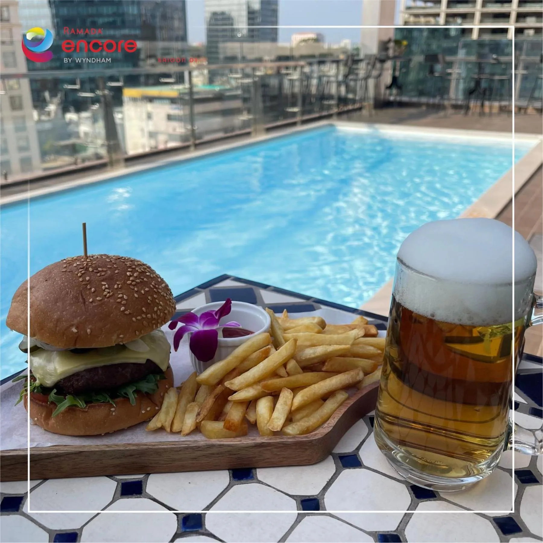 Lounge or bar in Adora Mira Riverside - Upgrading for your comfort