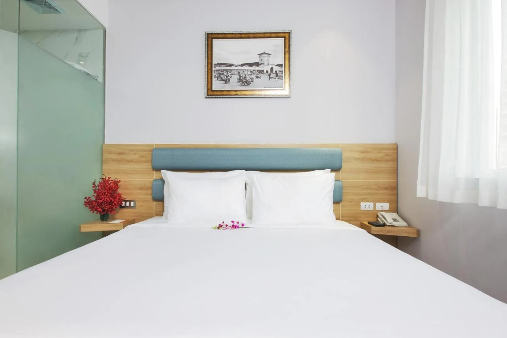 Bed in Adora Mira Riverside - Upgrading for your comfort