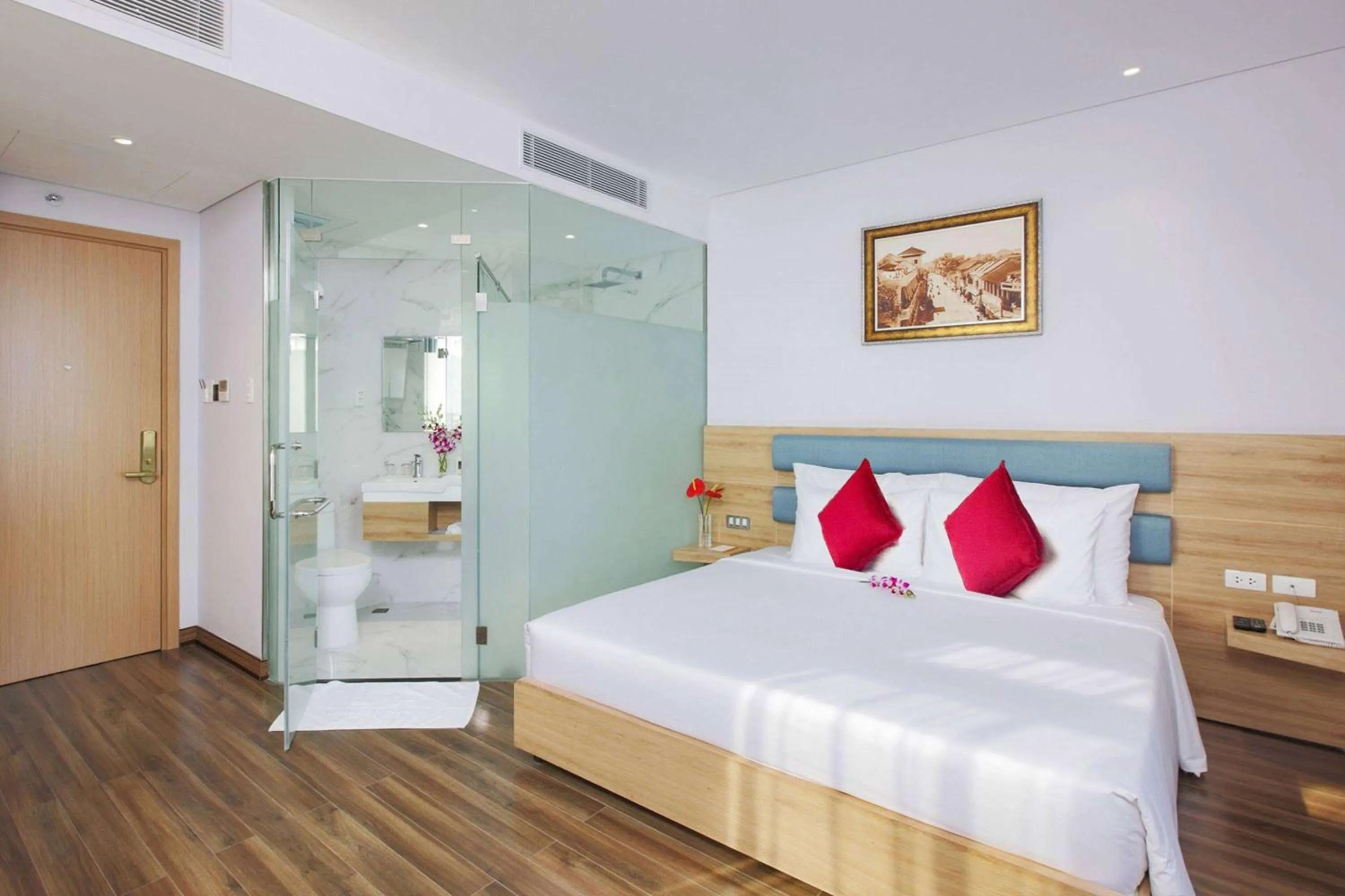 Photo of the whole room, Bed in Adora Mira Riverside - Upgrading for your comfort