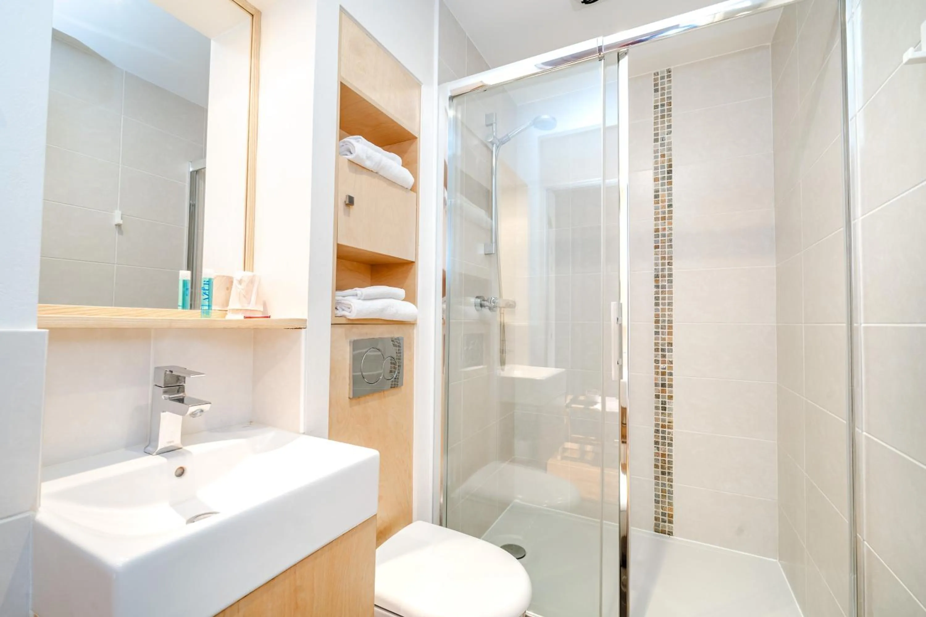 Shower in Village Vacances 3* Ternélia Les Résidences d'Armor