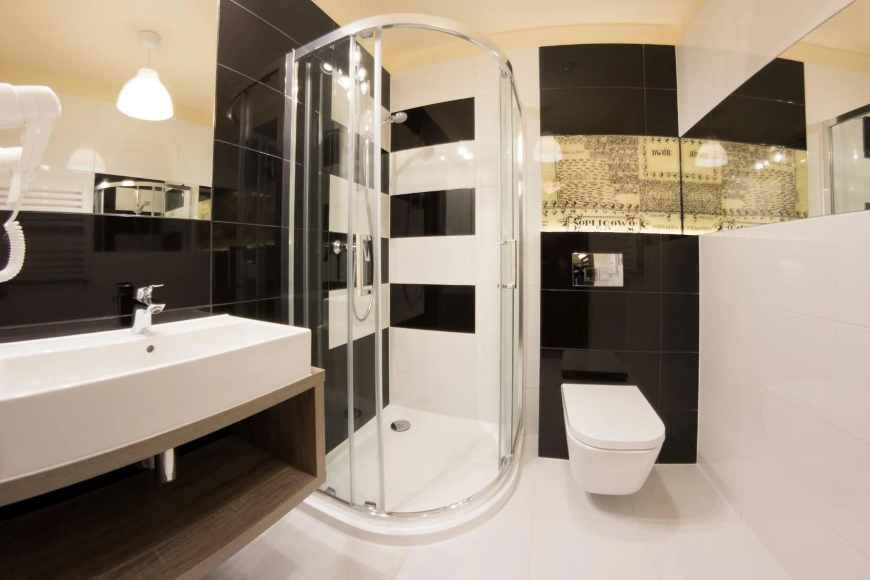 Shower in Yourplace Central Apartments