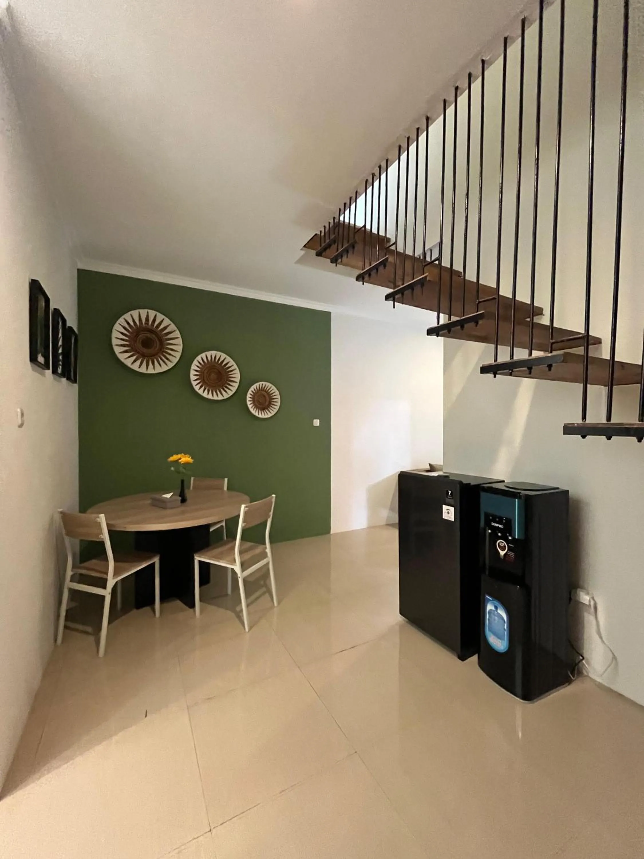 Kitchen or kitchenette in Sampai Town Hotel