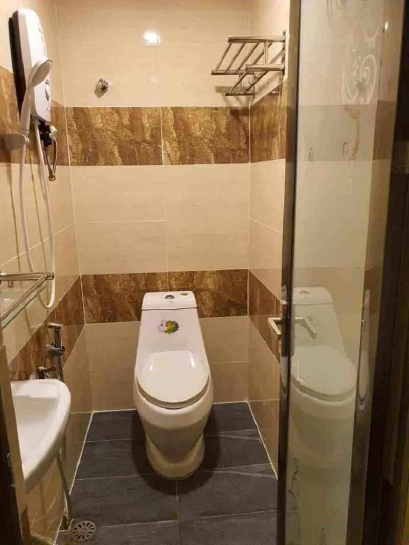 Shower in Enrich Hotel Setia Alam by uBook