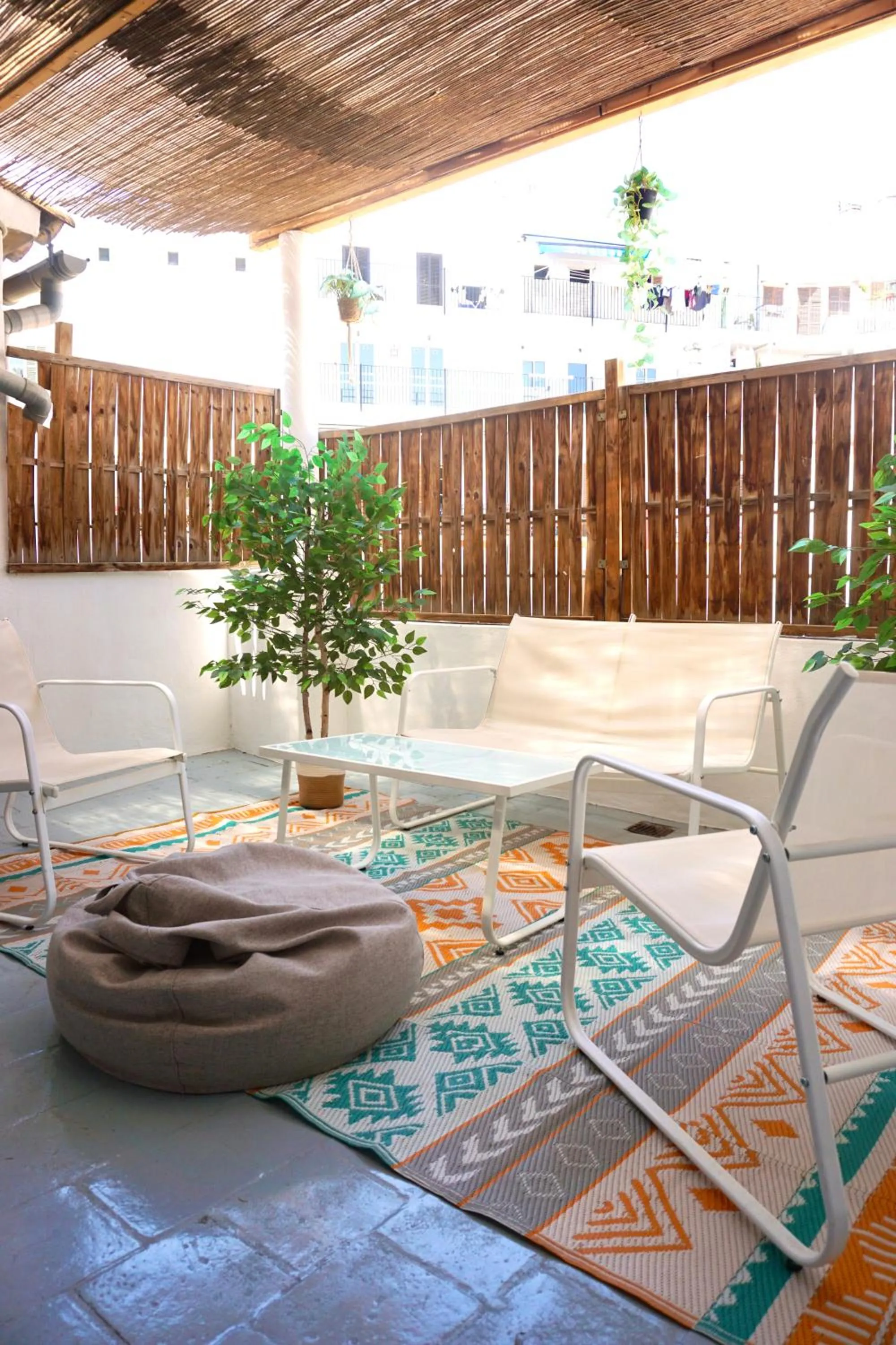 Balcony/Terrace in Urban Hostel Palma - Albergue Juvenil - Youth Hostel