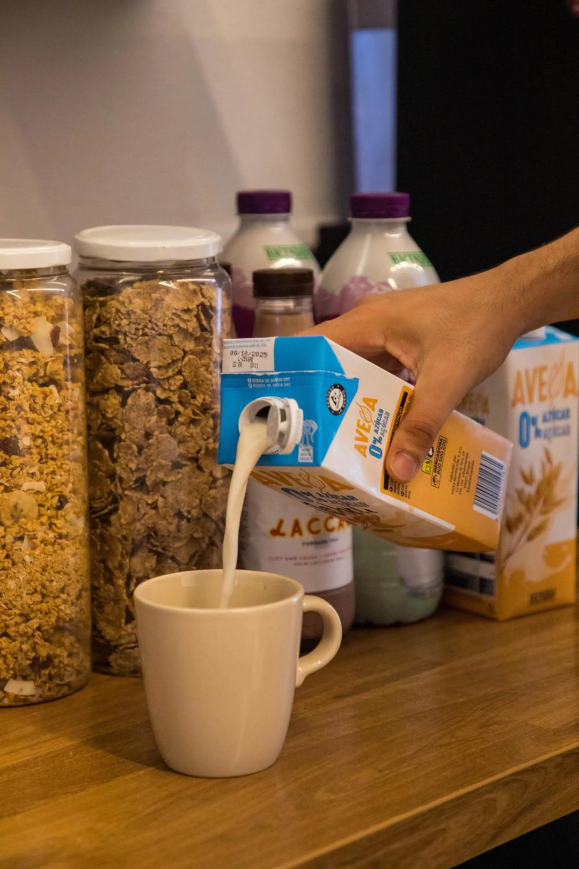 Kitchen or kitchenette in Urban Hostel Palma - Albergue Juvenil - Youth Hostel