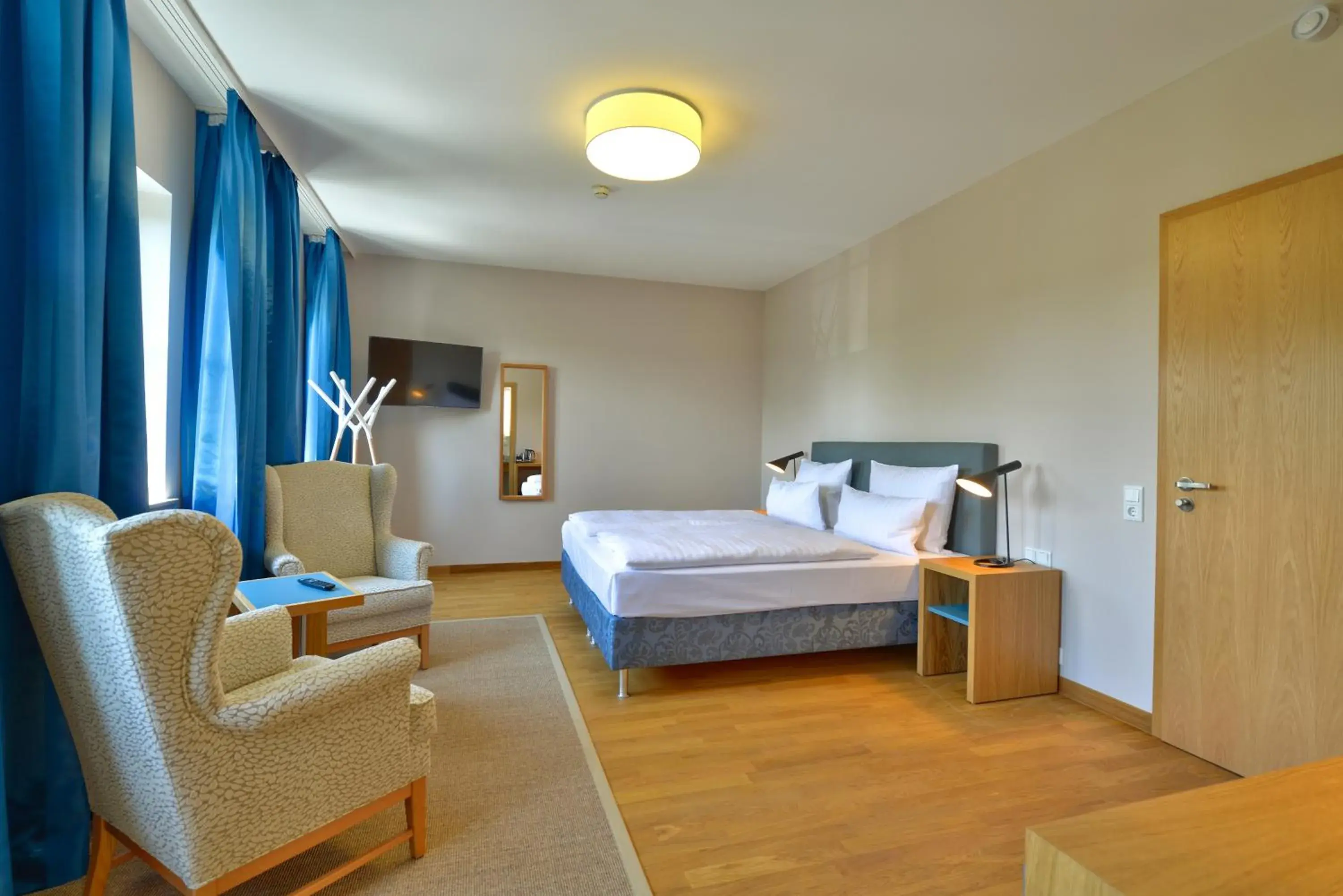 Deluxe Double Room - single occupancy in Vogelsburg Deluxe Double Room - single occupancy in Vogelsburg