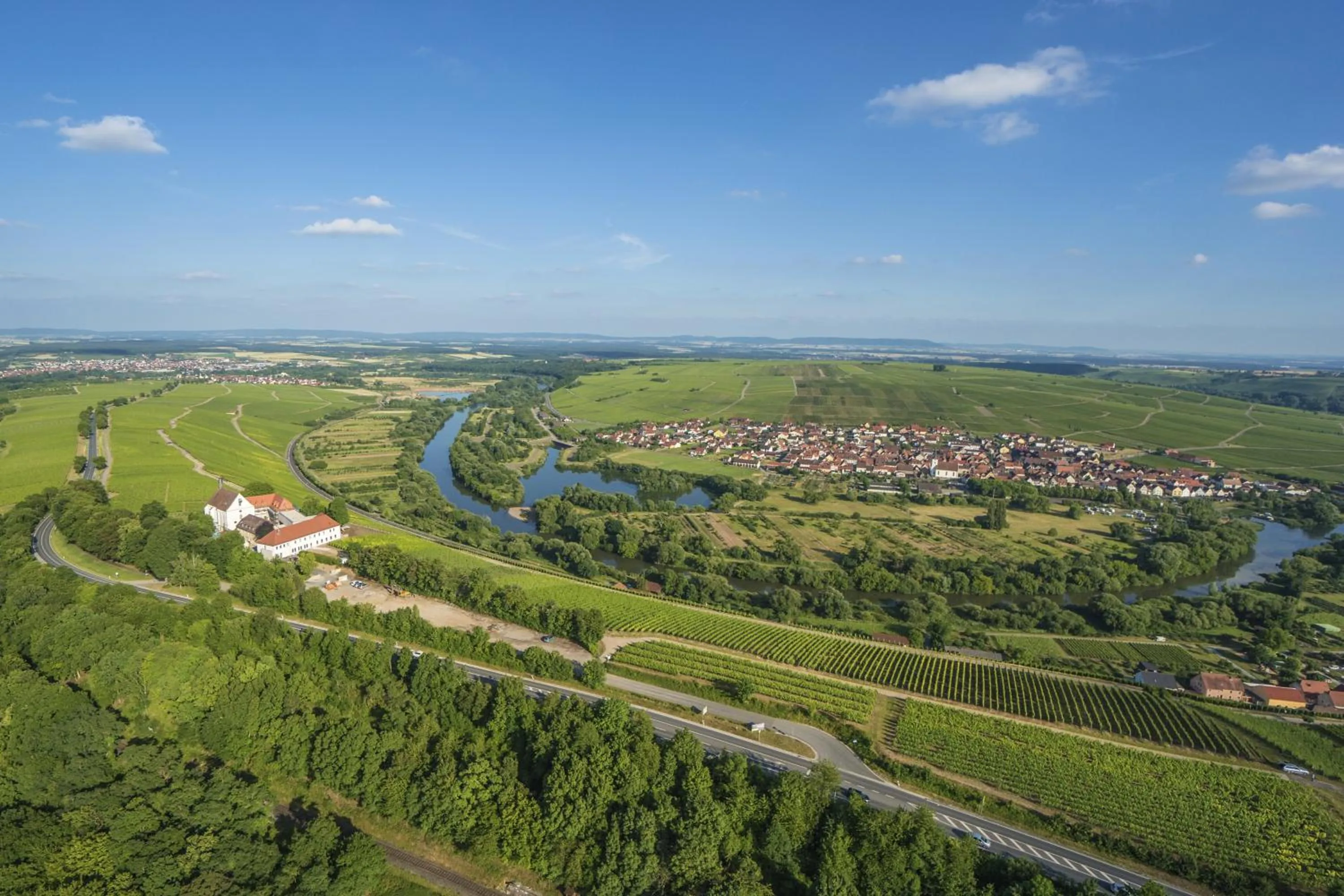 Bird's eye view in Vogelsburg
