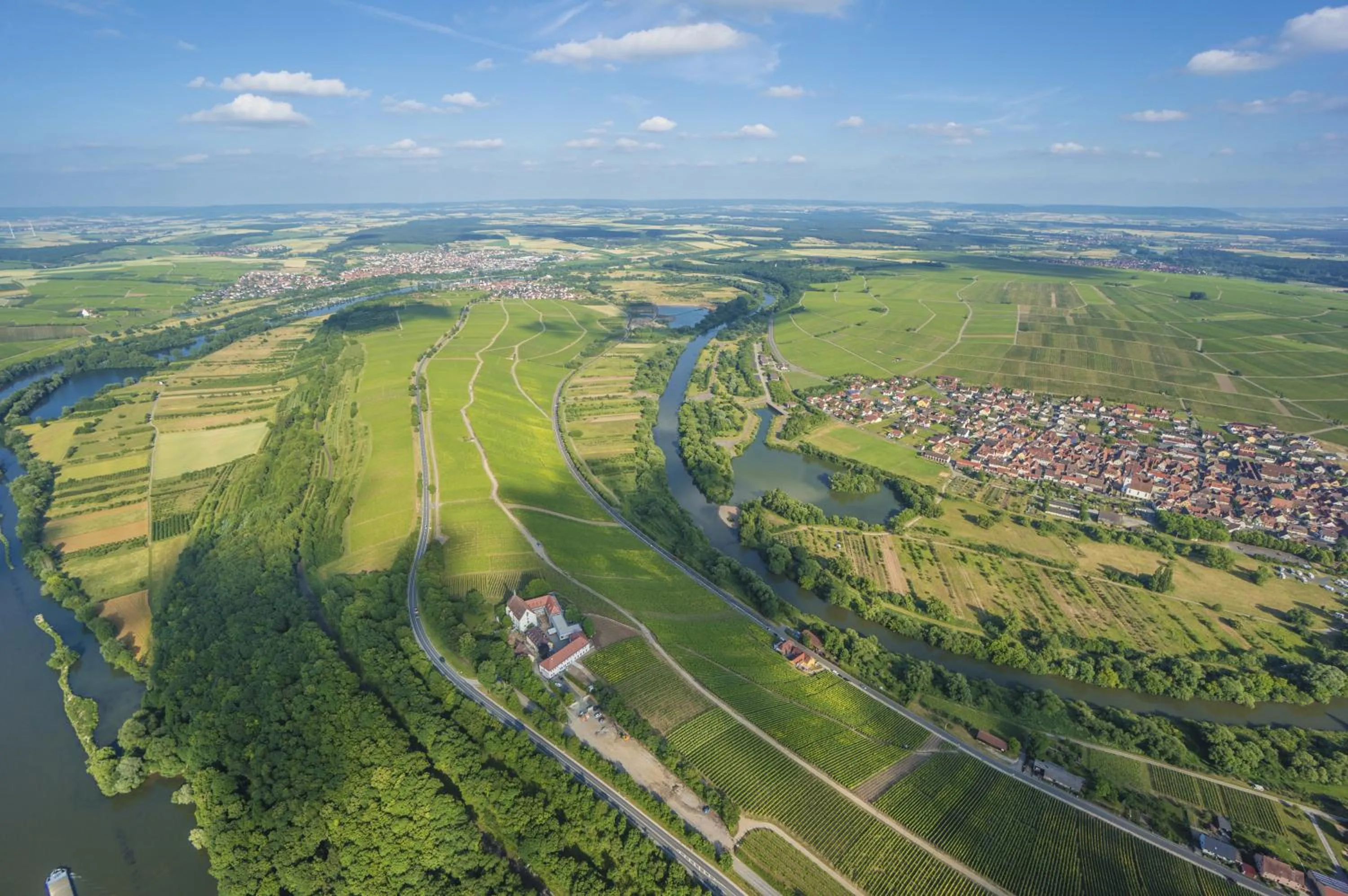 Bird's eye view in Vogelsburg