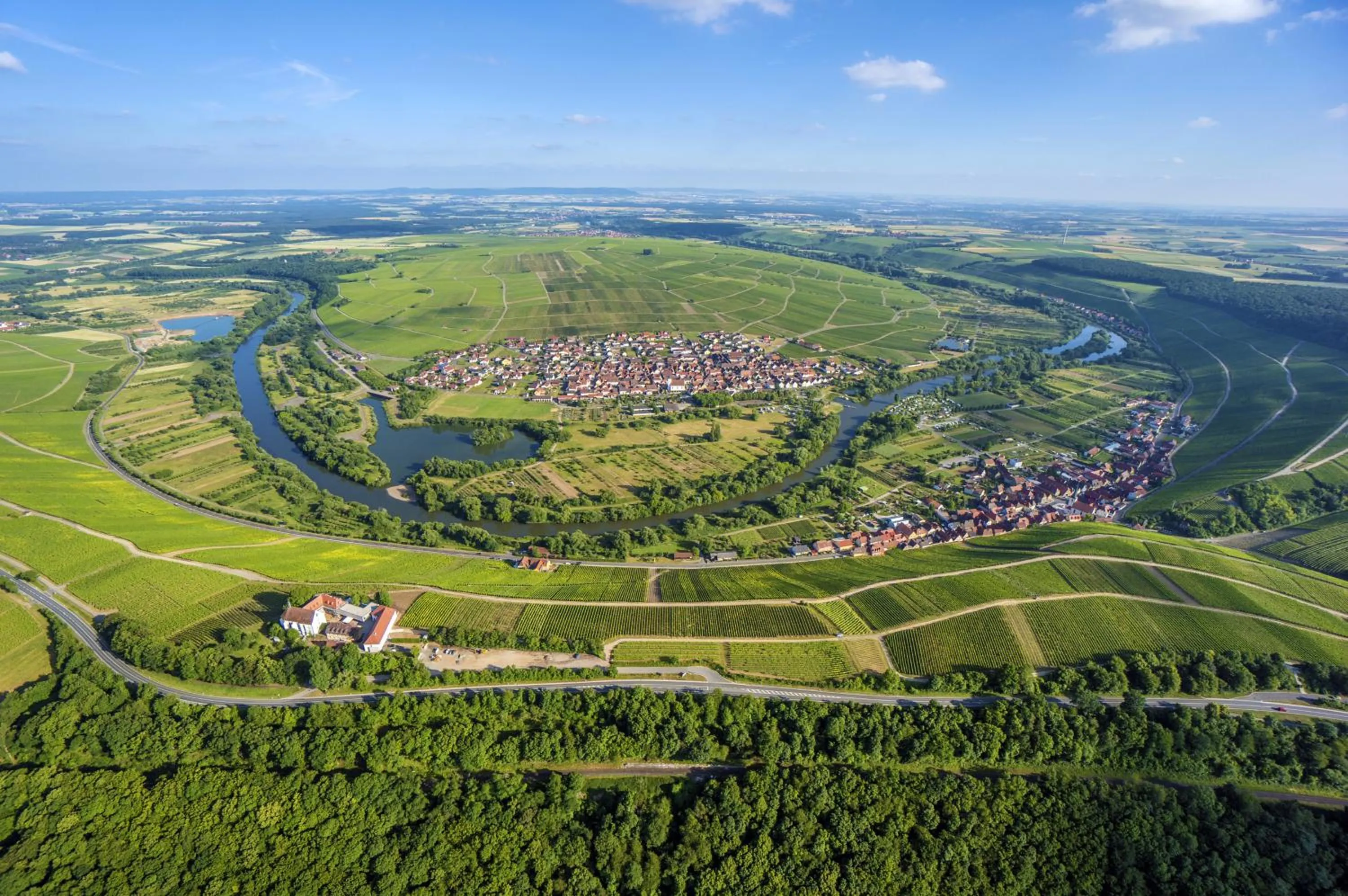 Bird's eye view in Vogelsburg