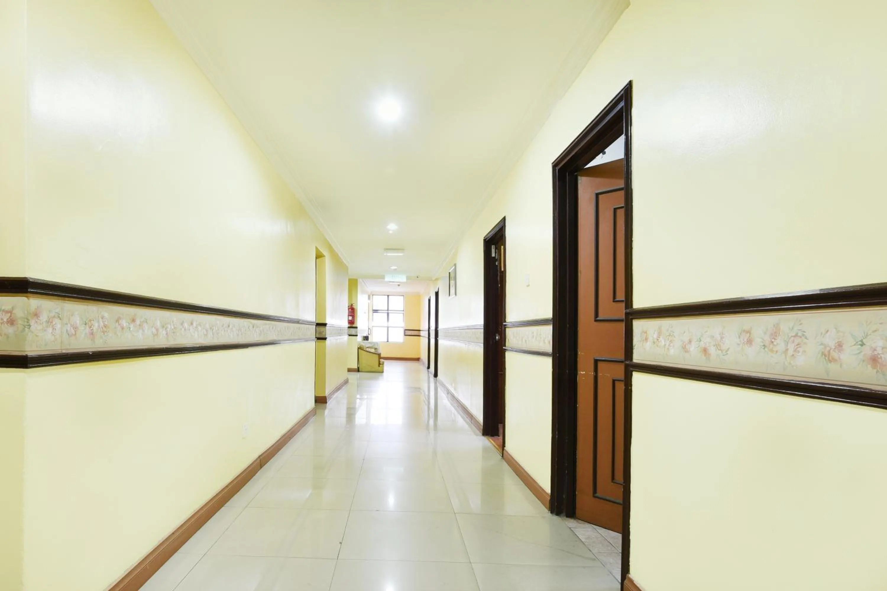 Lobby or reception in Hotel O Kota Bharu Near War Museum Formerly Azam Hotel