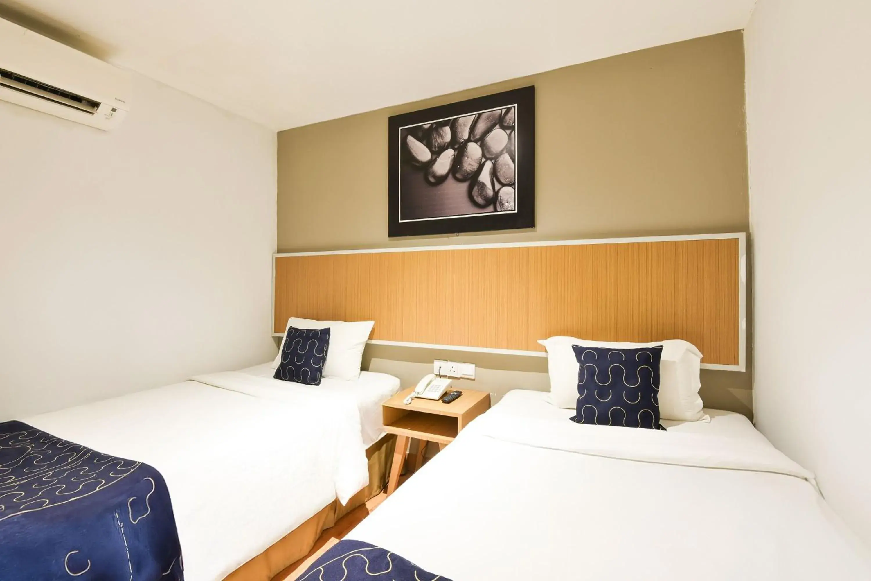 Standard Twin Room in Palette KL Sentral near Pudu LRT formerly RPC Blissful Homes Standard Twin Room in Palette KL Sentral near Pudu LRT formerly RPC Blissful Homes