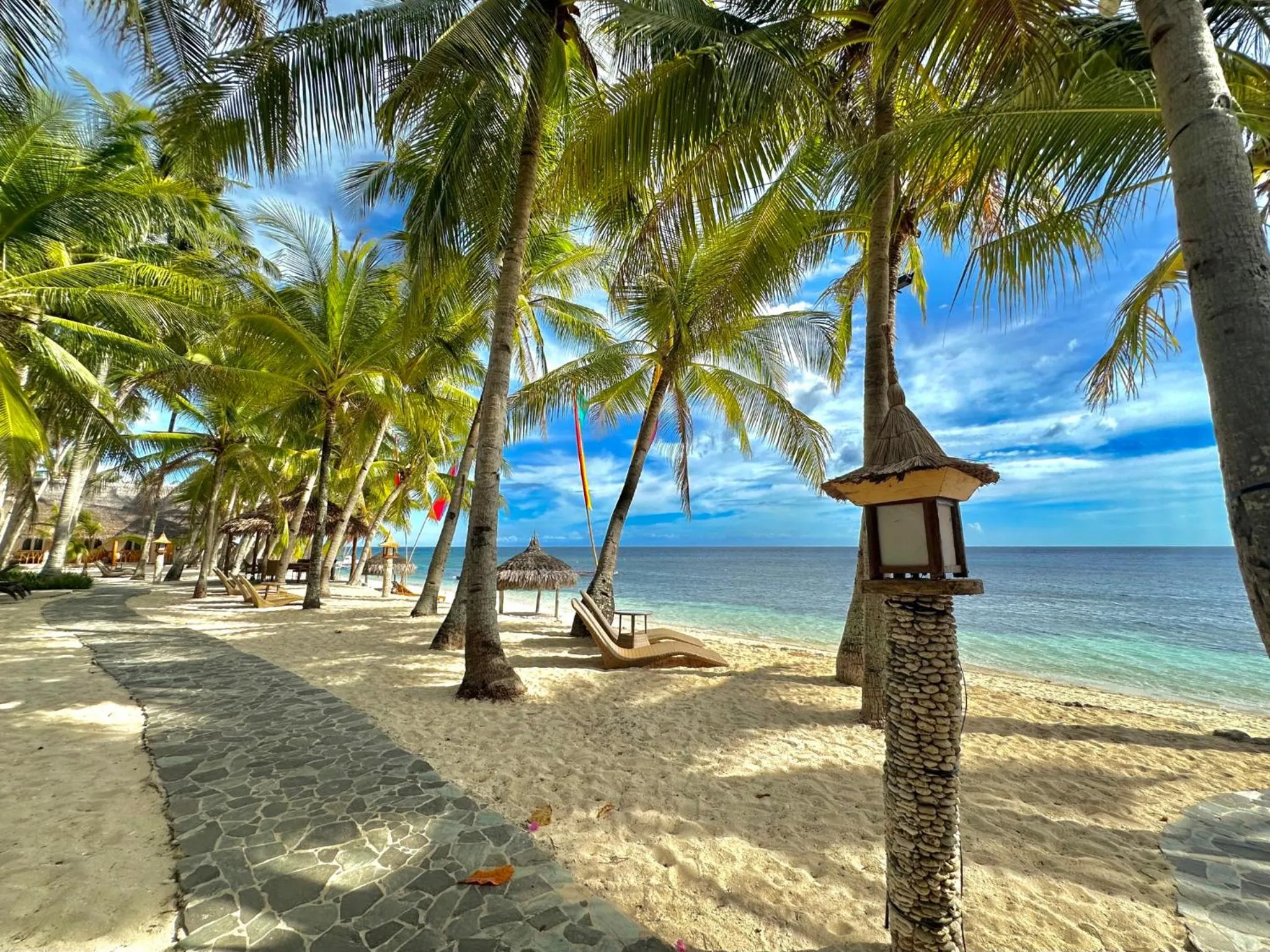 Beach in Coco Sunset Beach Resort