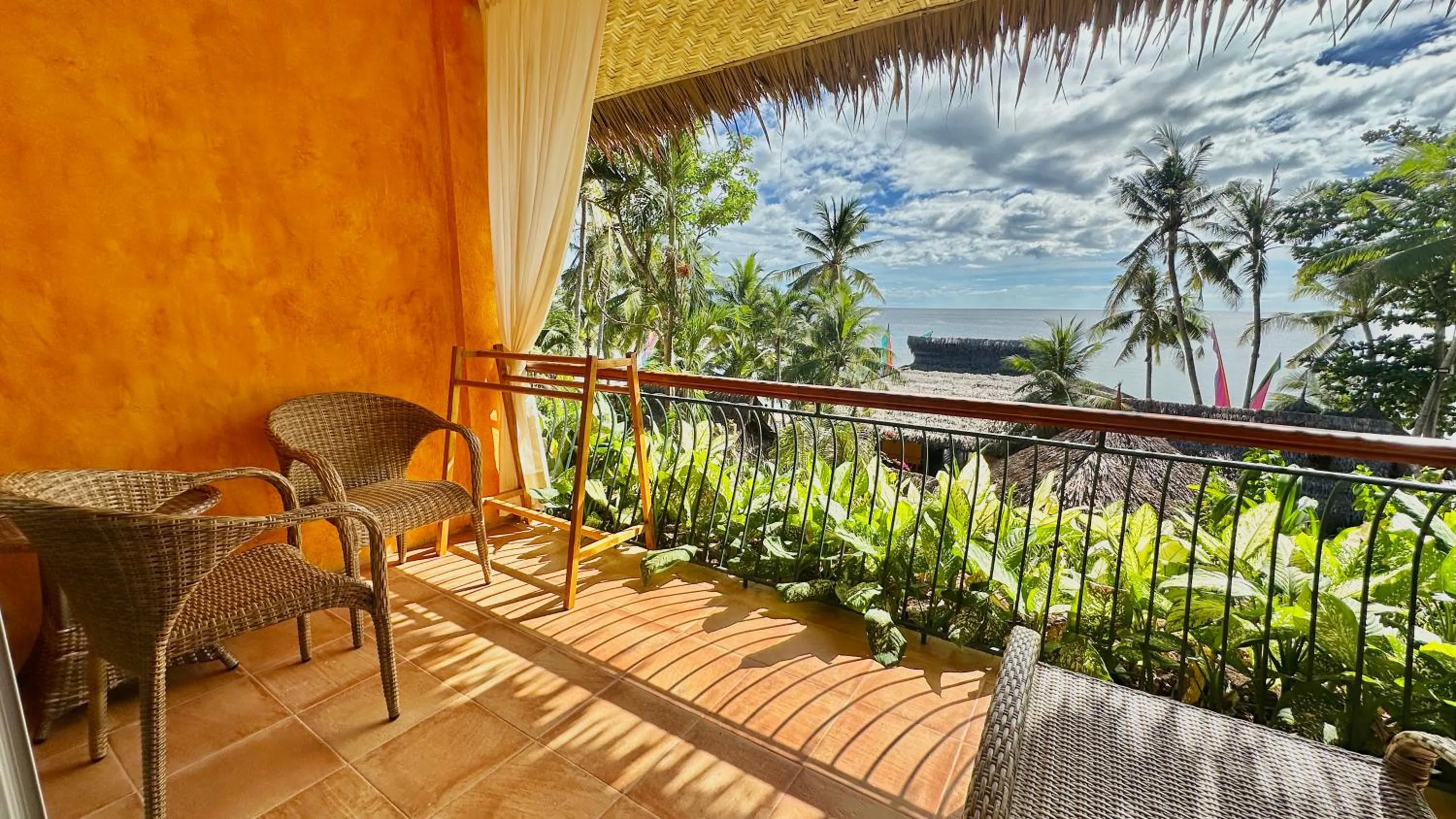 Balcony/Terrace in Coco Sunset Beach Resort