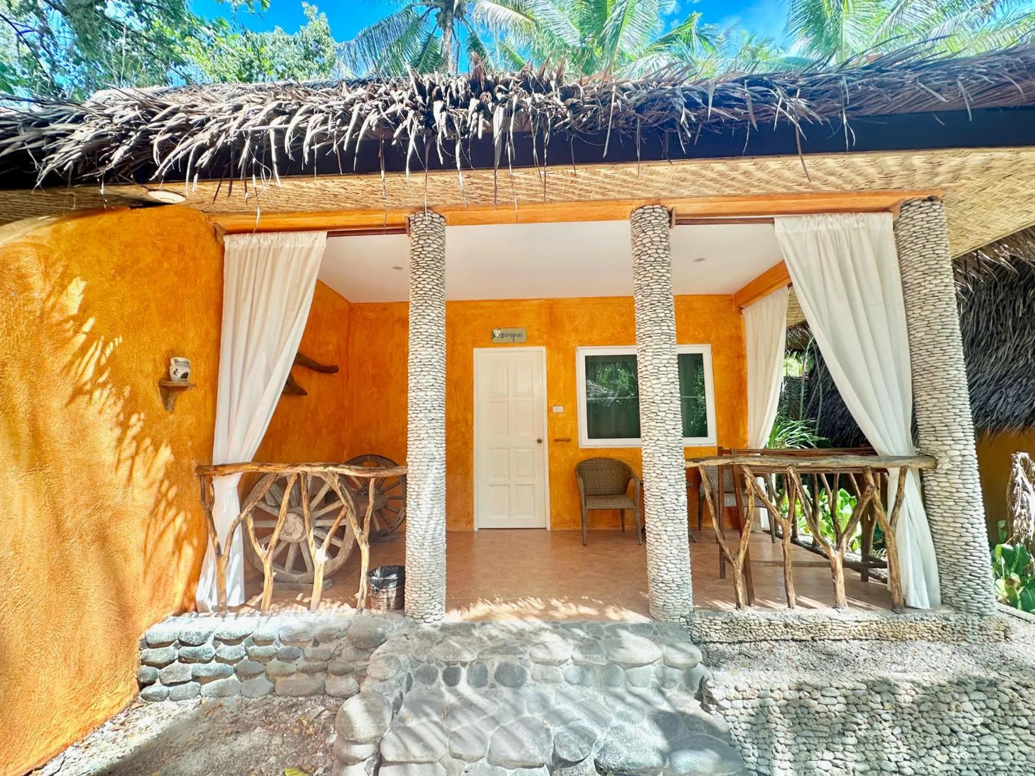 Balcony/Terrace in Coco Sunset Beach Resort