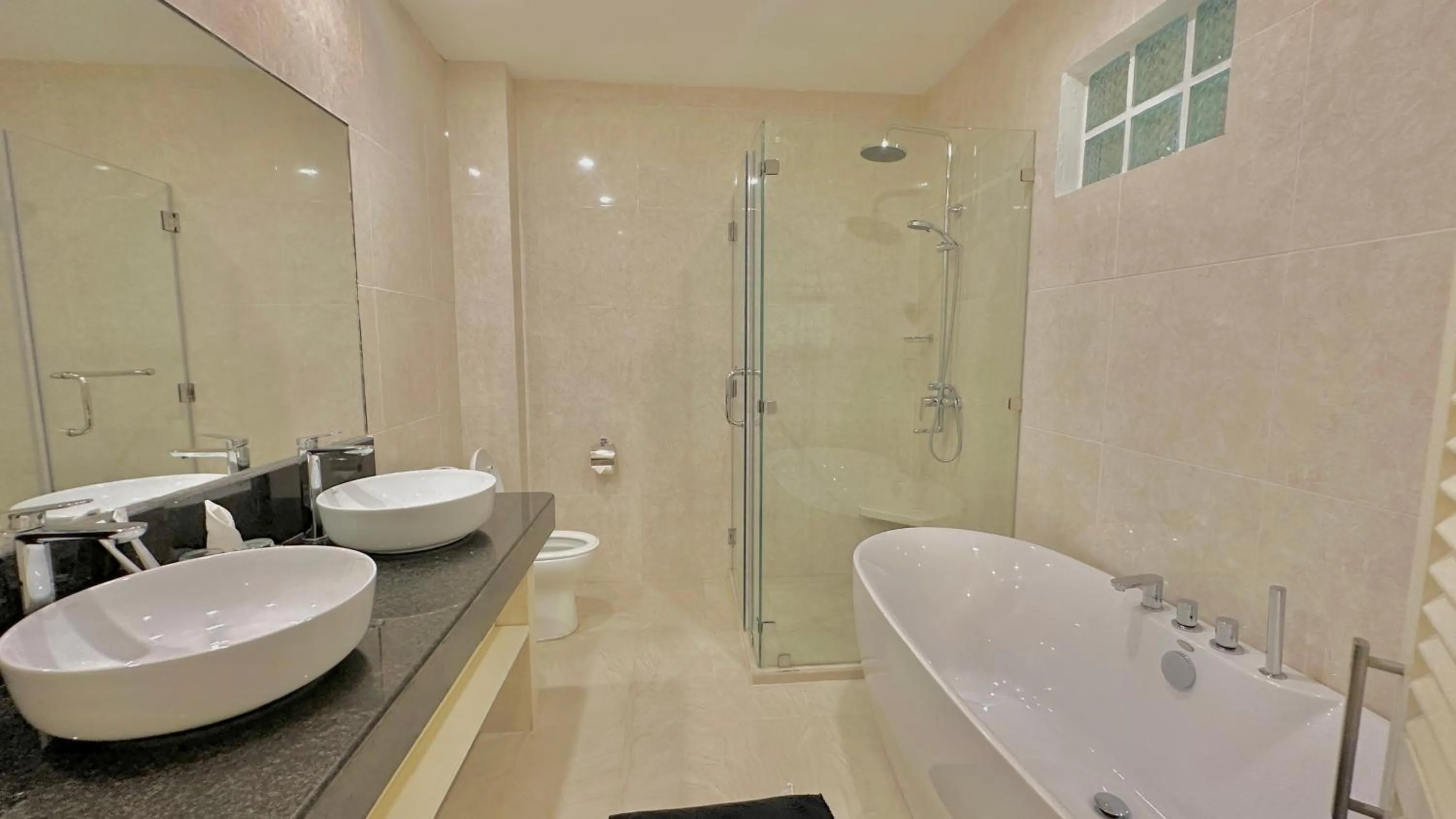 Bath in Coco Sunset Beach Resort