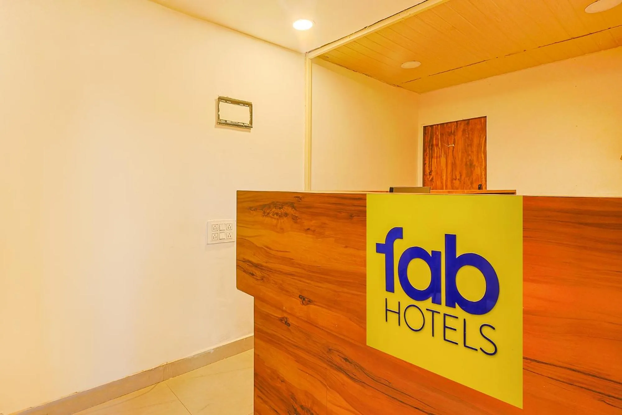 Lobby or reception in FabHotel Hillora Coastal Resort