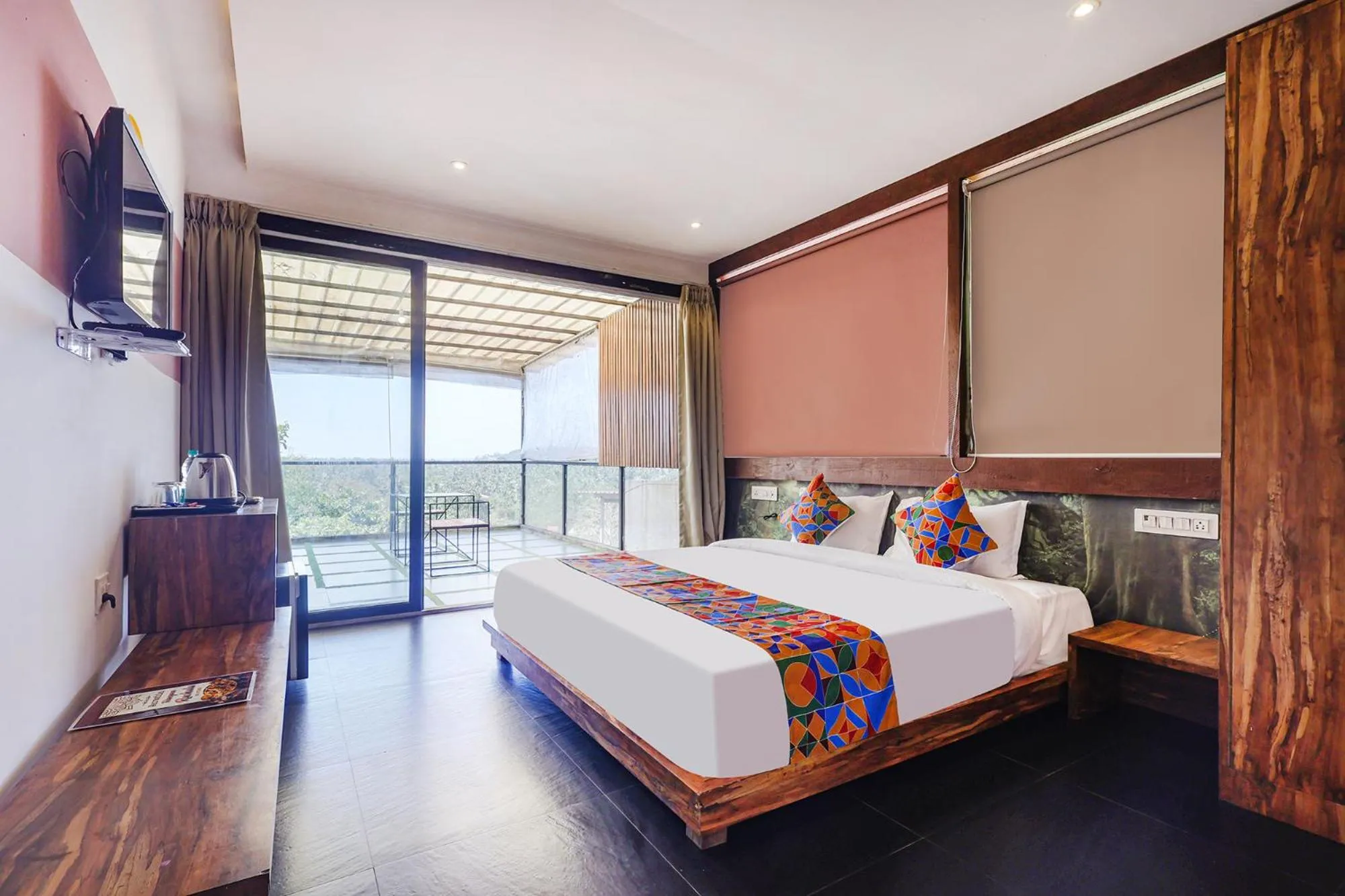 Bed in FabHotel Hillora Coastal Resort